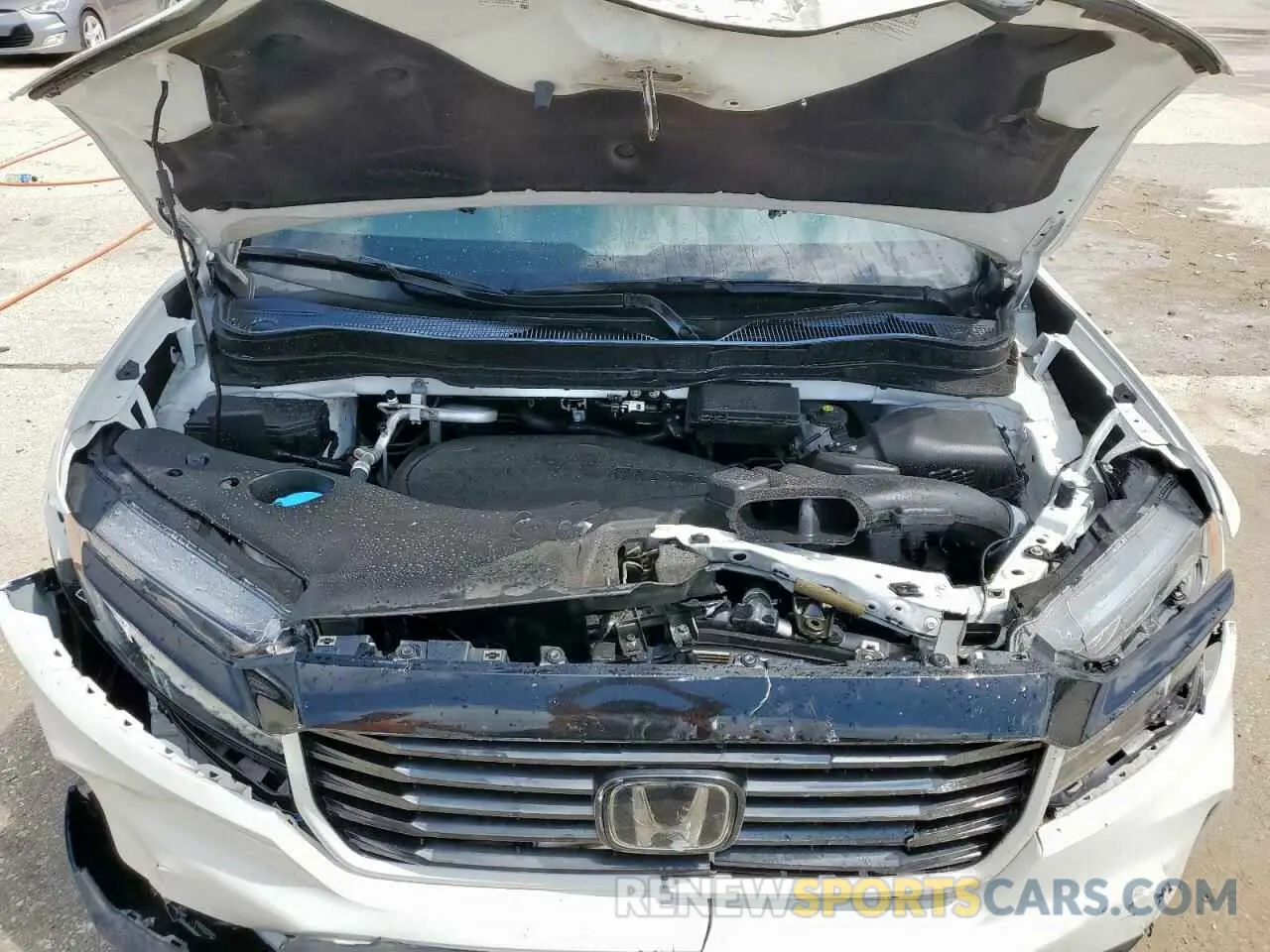 11 Photograph of a damaged car 5FPYK3F16NB013379 HONDA RIDGELINE 2022