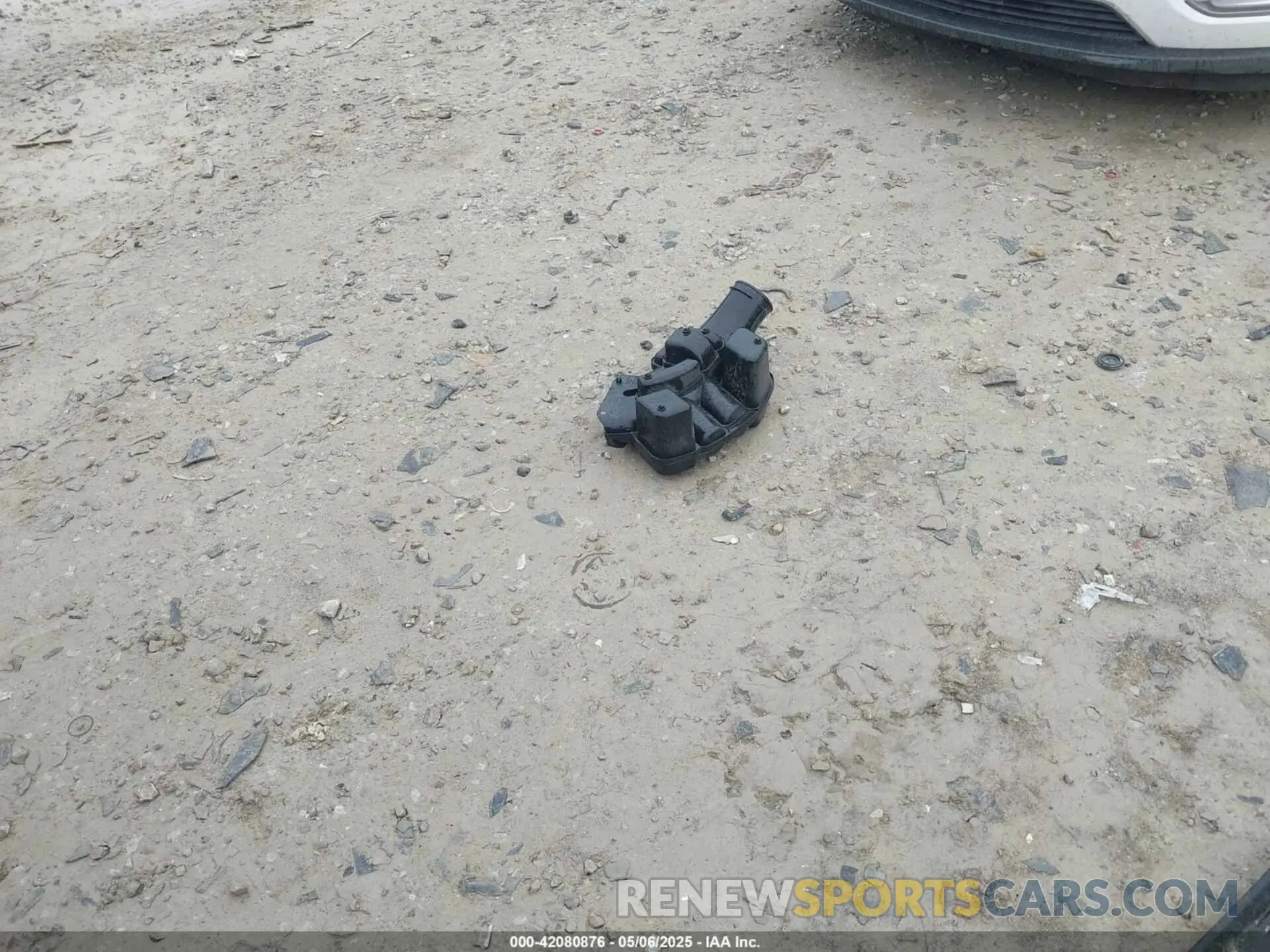 12 Photograph of a damaged car 5FPYK3F18NB007356 HONDA RIDGELINE 2022