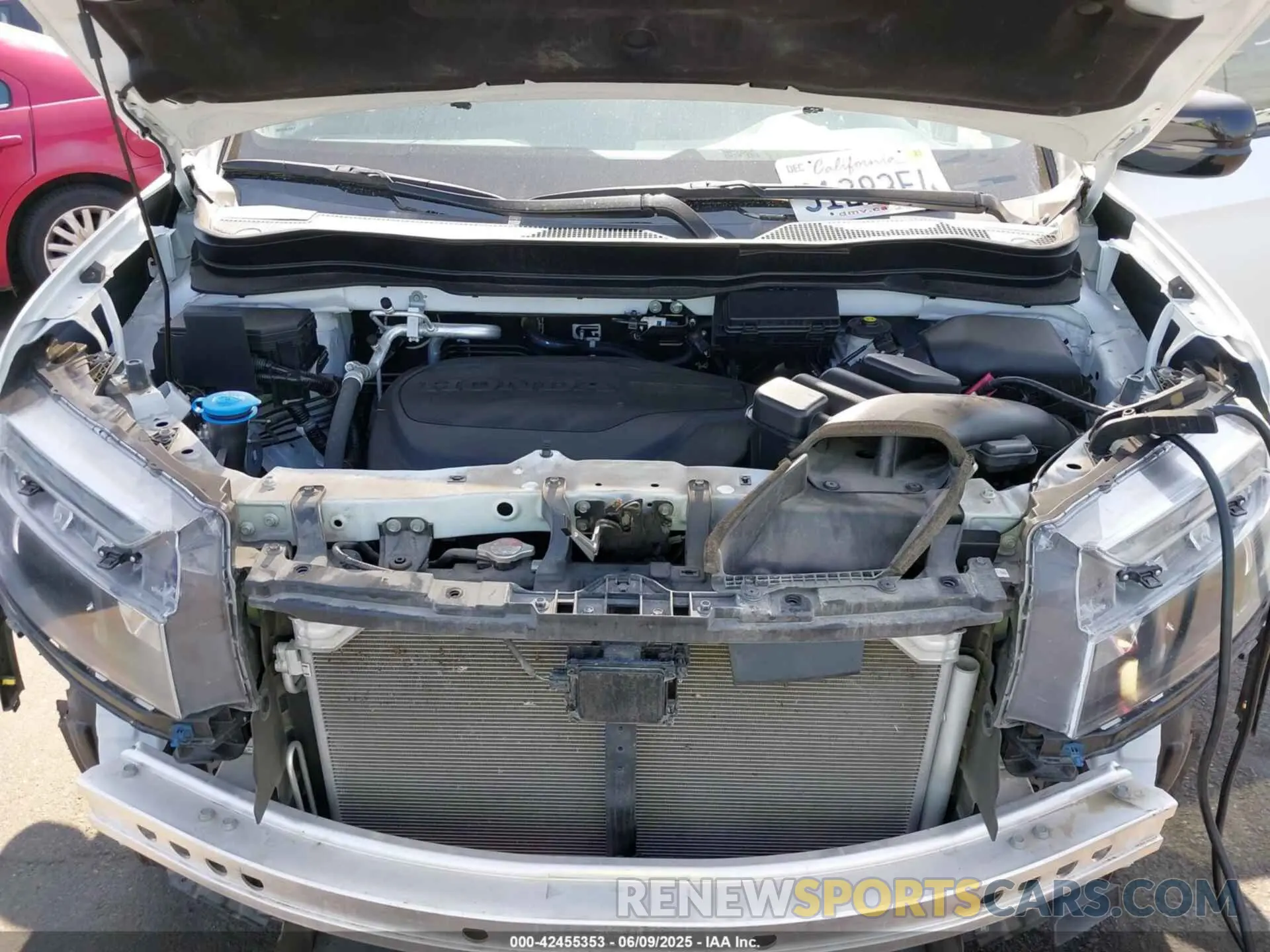 10 Photograph of a damaged car 5FPYK3F18NB009155 HONDA RIDGELINE 2022