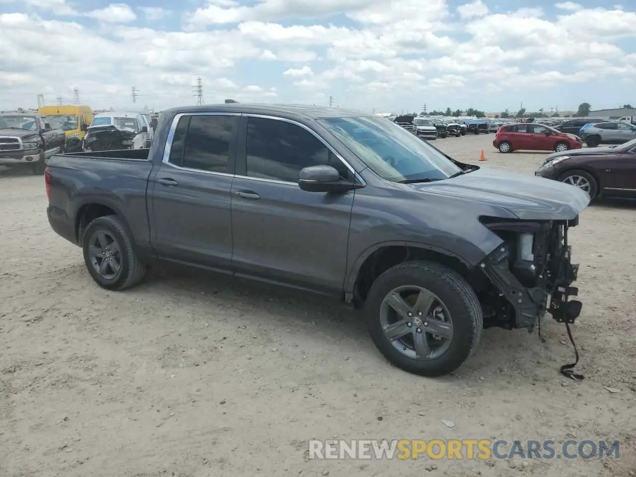 4 Photograph of a damaged car 5FPYK3F51NB013101 HONDA RIDGELINE 2022