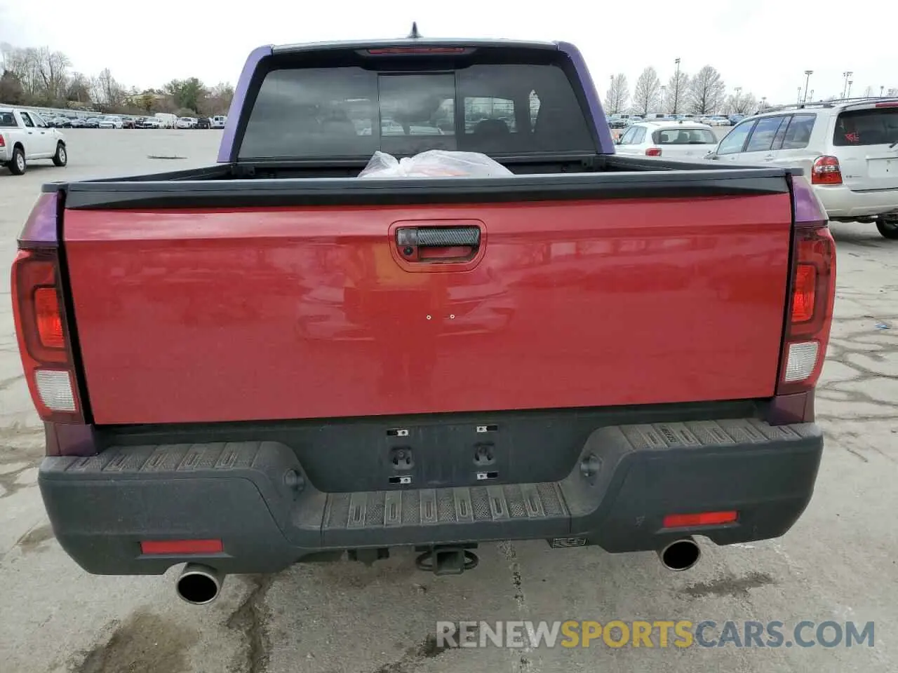 6 Photograph of a damaged car 5FPYK3F51NB035115 HONDA RIDGELINE 2022