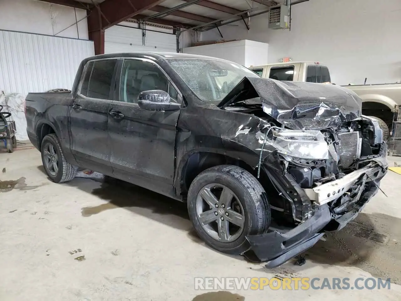 4 Photograph of a damaged car 5FPYK3F54NB004098 HONDA RIDGELINE 2022