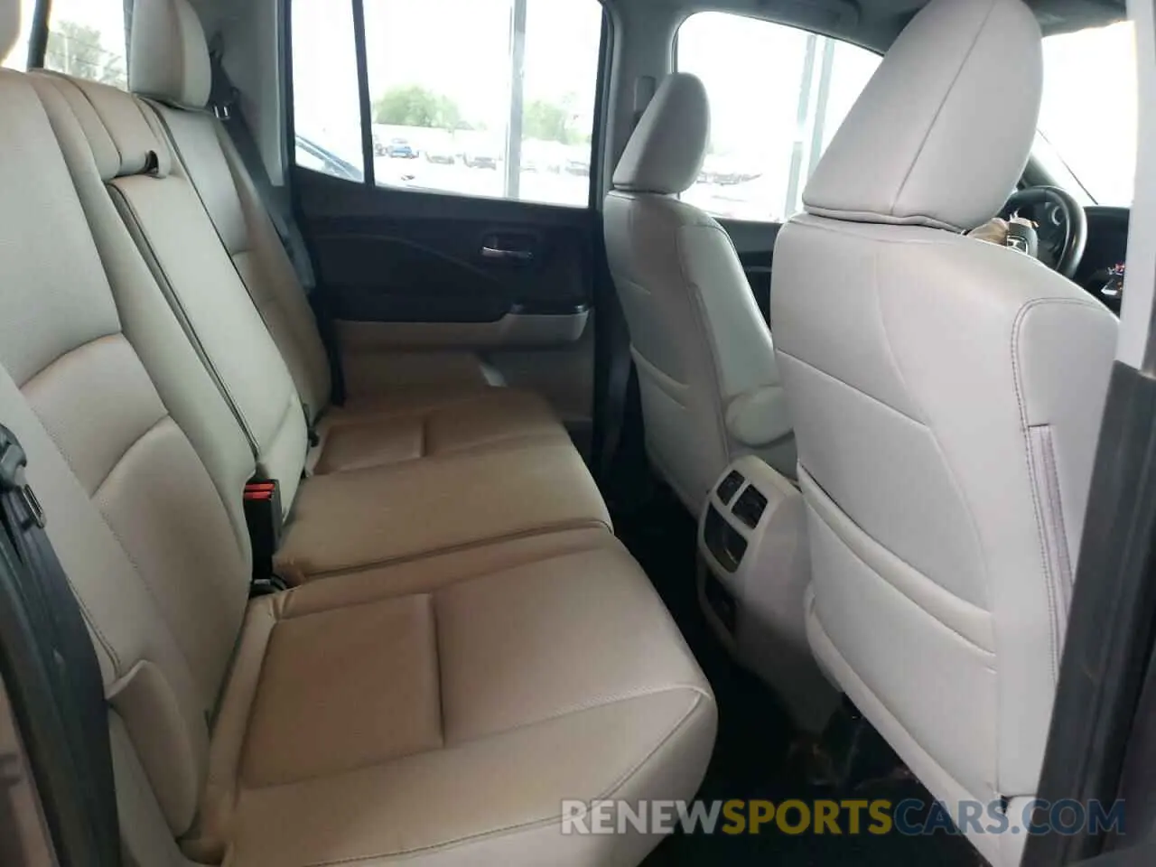 10 Photograph of a damaged car 5FPYK3F57NB026256 HONDA RIDGELINE 2022