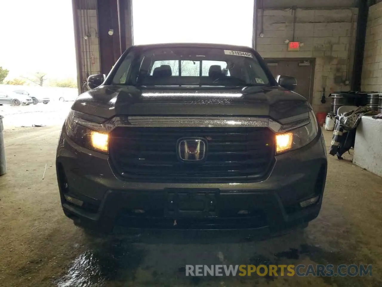 5 Photograph of a damaged car 5FPYK3F59NB028624 HONDA RIDGELINE 2022
