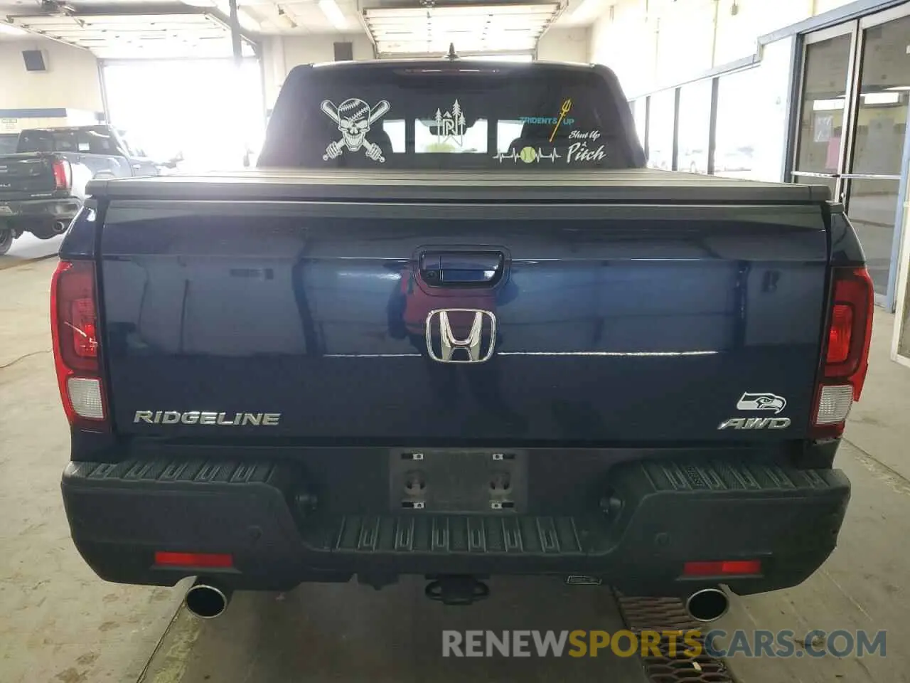 6 Photograph of a damaged car 5FPYK3F72NB039076 HONDA RIDGELINE 2022