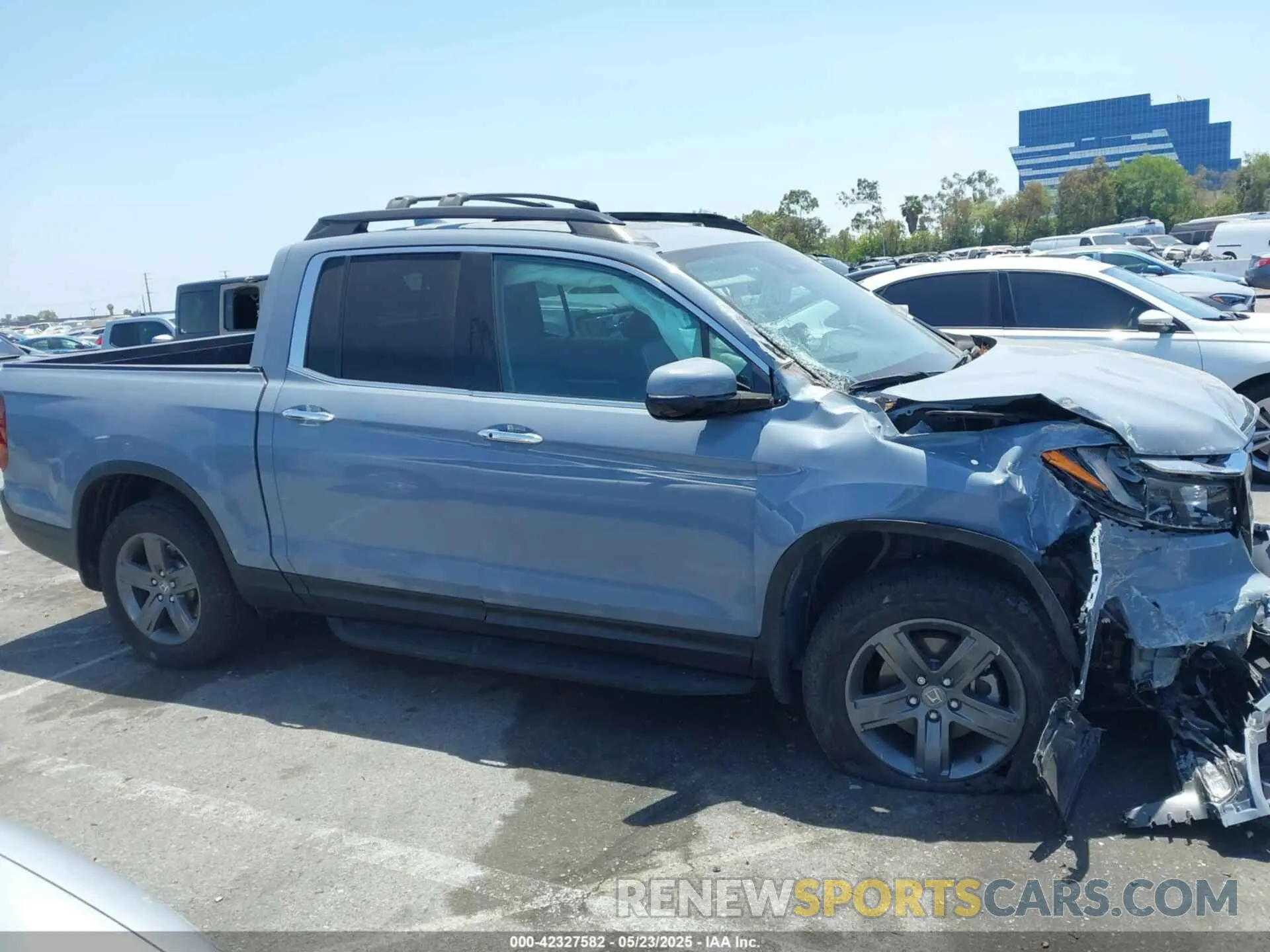 13 Photograph of a damaged car 5FPYK3F76NB019199 HONDA RIDGELINE 2022