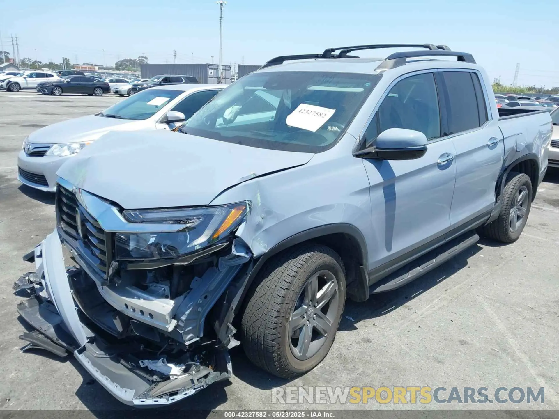 2 Photograph of a damaged car 5FPYK3F76NB019199 HONDA RIDGELINE 2022