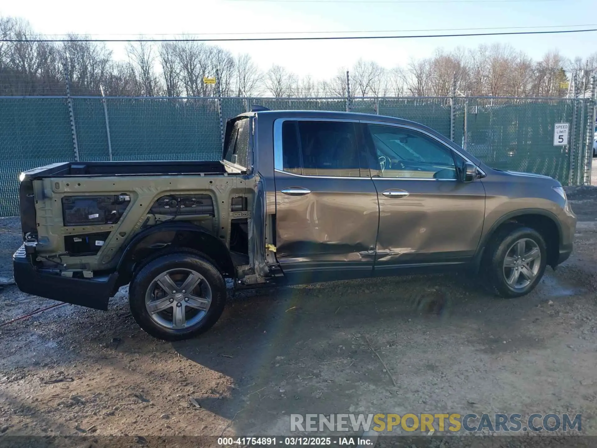 14 Photograph of a damaged car 5FPYK3F79NB005152 HONDA RIDGELINE 2022