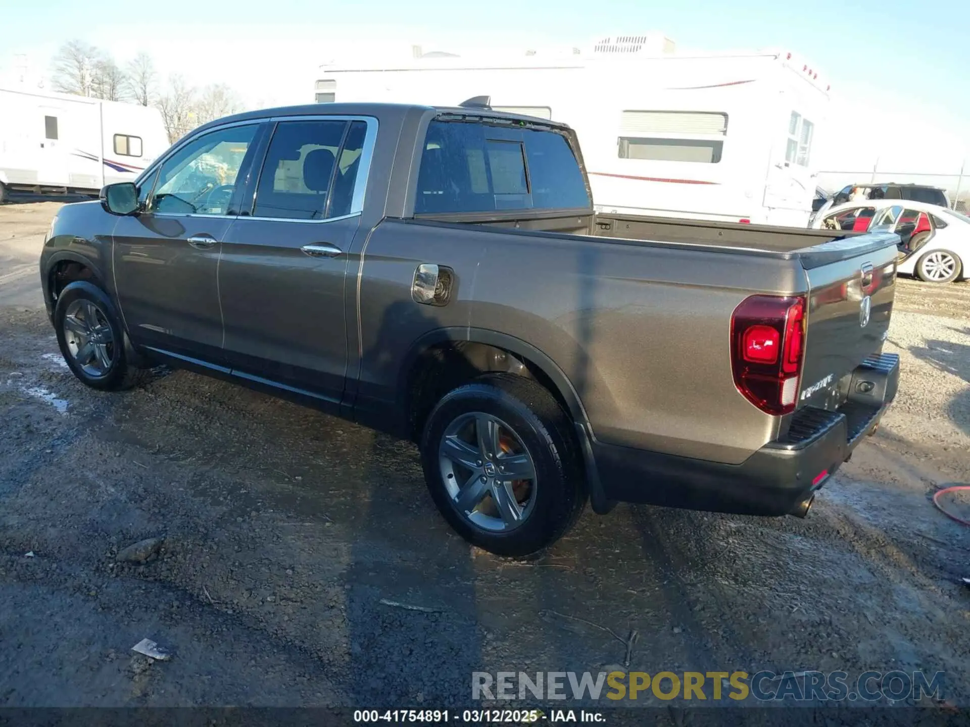 3 Photograph of a damaged car 5FPYK3F79NB005152 HONDA RIDGELINE 2022