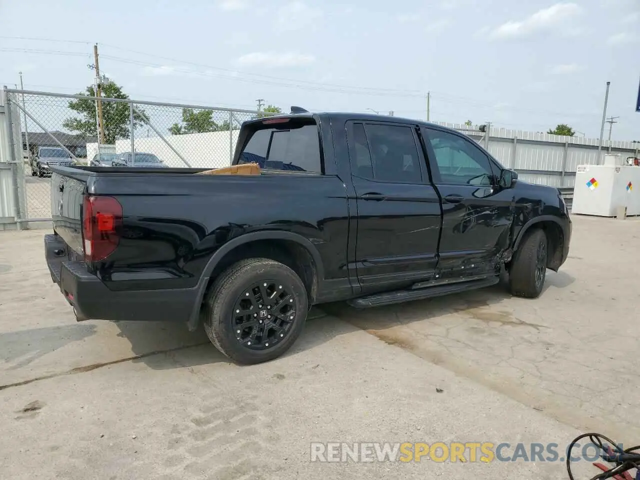 3 Photograph of a damaged car 5FPYK3F79NB010478 HONDA RIDGELINE 2022