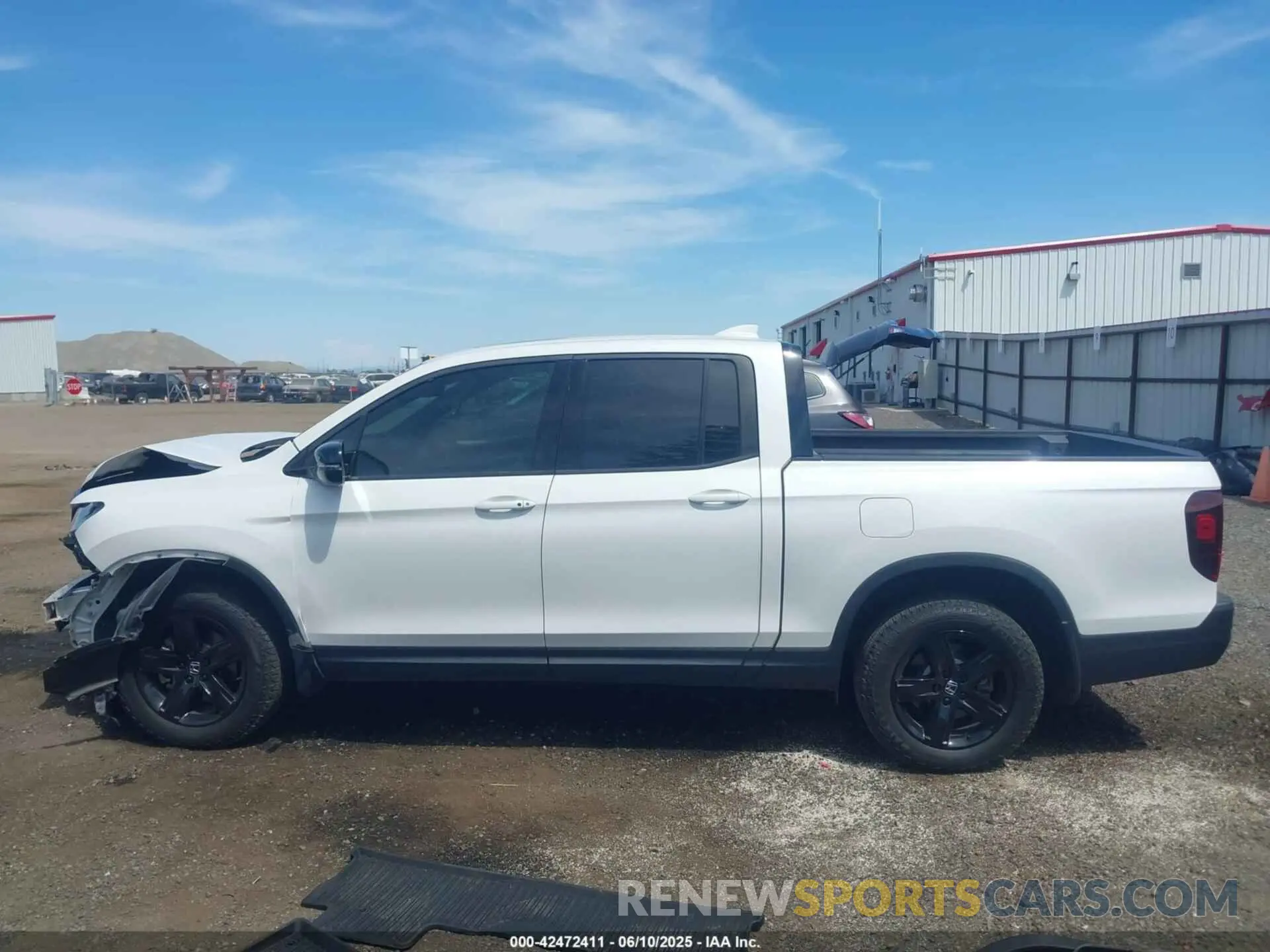 15 Photograph of a damaged car 5FPYK3F80NB039490 HONDA RIDGELINE 2022
