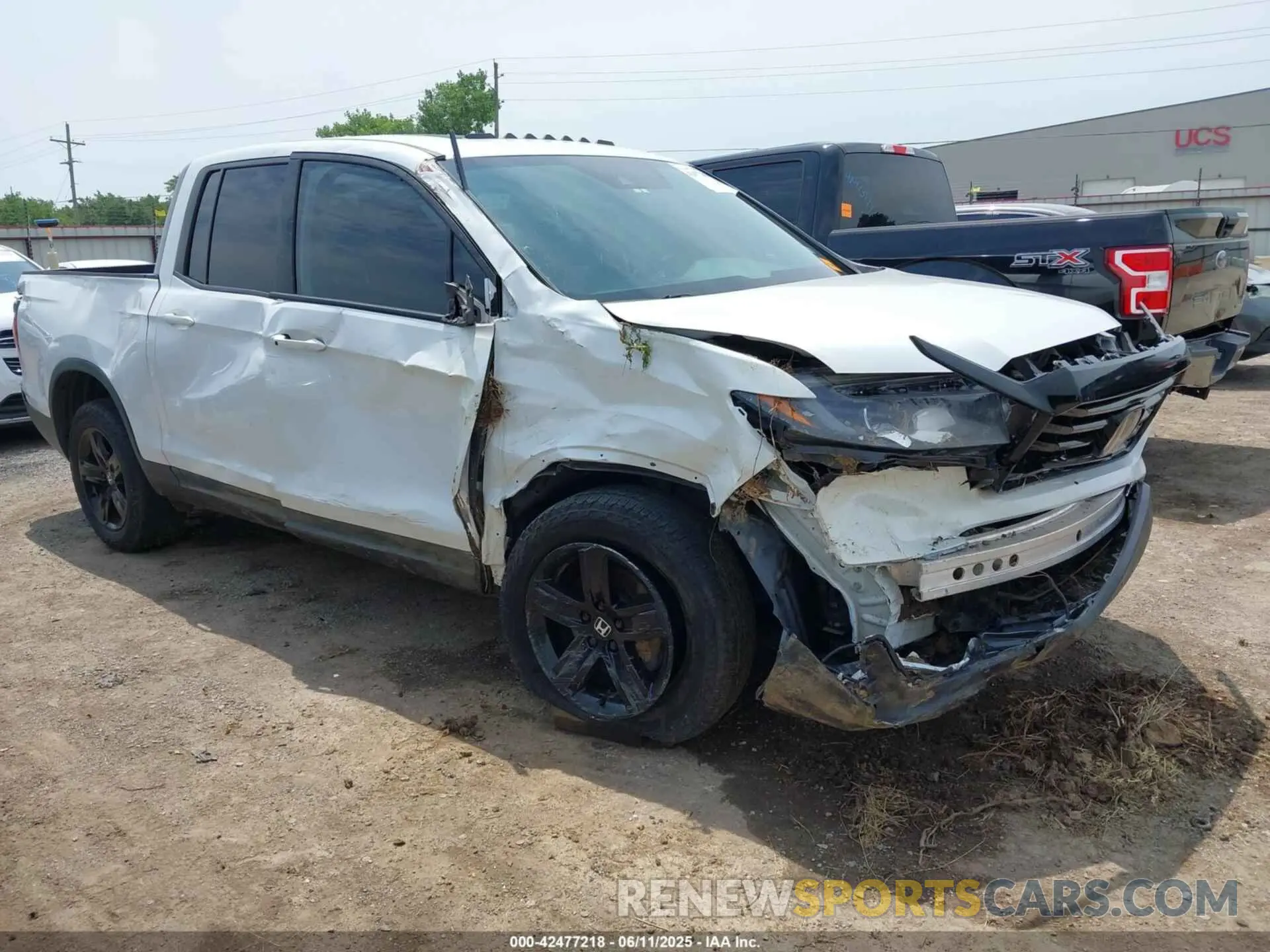 1 Photograph of a damaged car 5FPYK3F88NB010710 HONDA RIDGELINE 2022