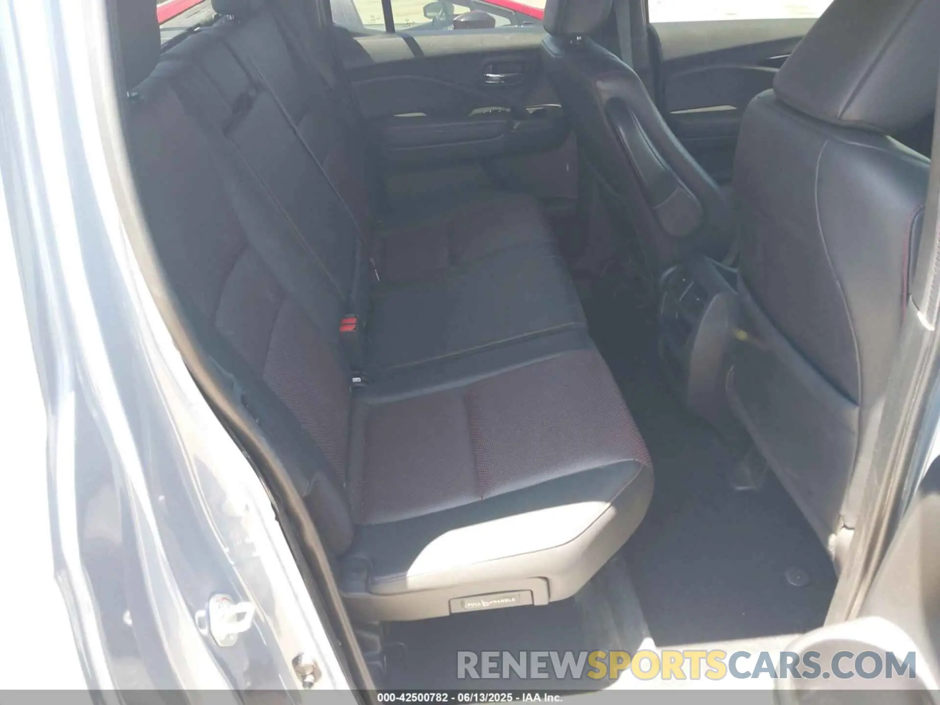 8 Photograph of a damaged car 5FPYK3F8XNB027184 HONDA RIDGELINE 2022