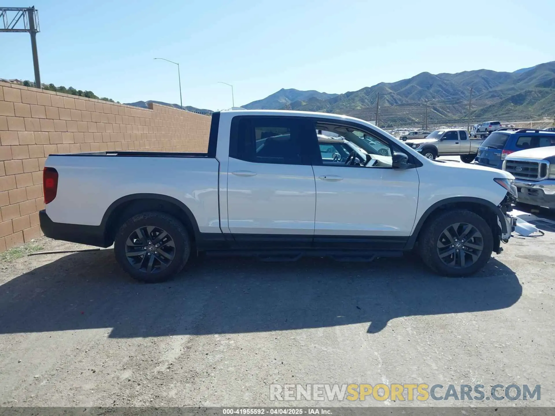 14 Photograph of a damaged car 5FPYK3F13PB060341 HONDA RIDGELINE 2023