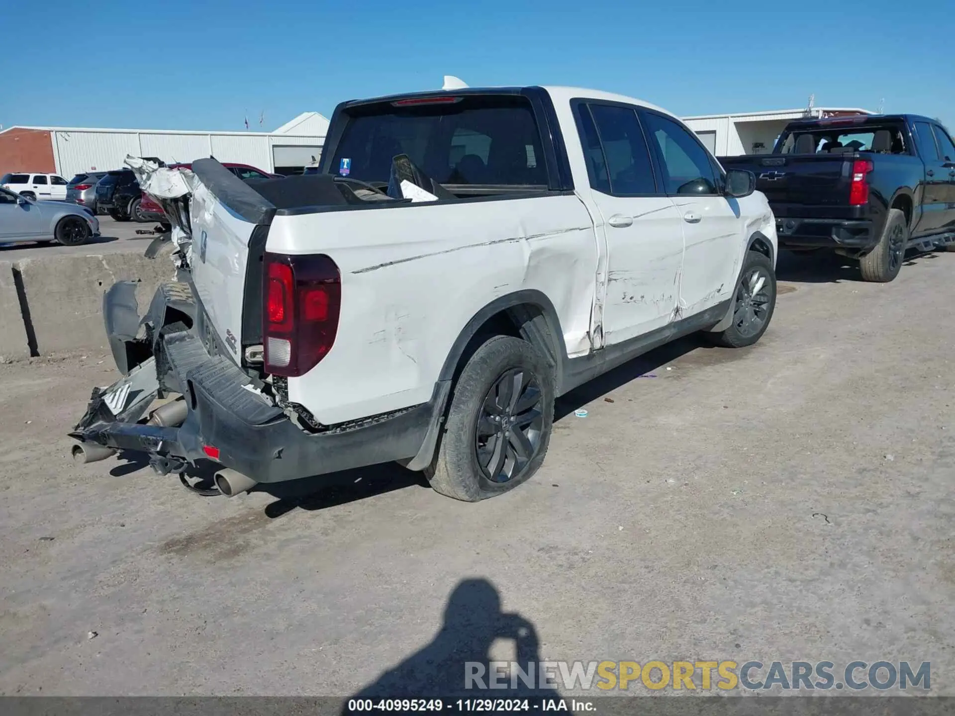 4 Photograph of a damaged car 5FPYK3F14PB041099 HONDA RIDGELINE 2023