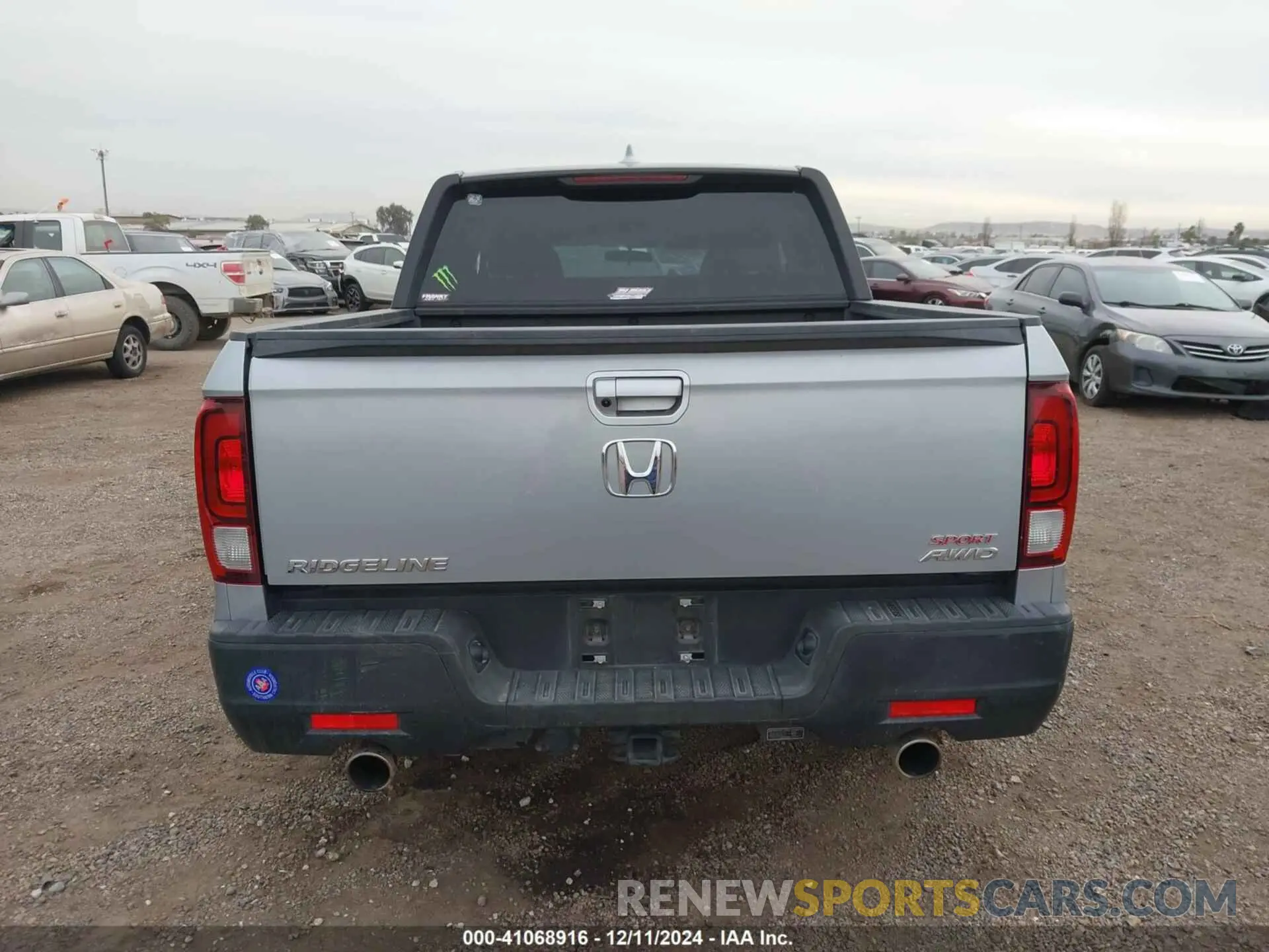 16 Photograph of a damaged car 5FPYK3F16PB049866 HONDA RIDGELINE 2023