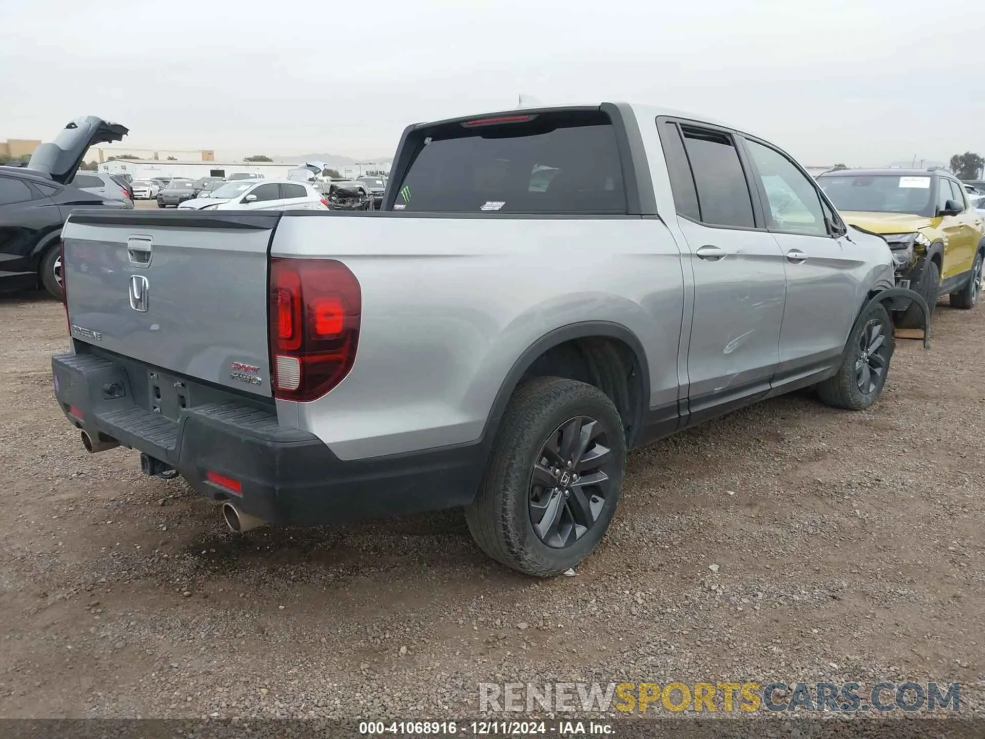 4 Photograph of a damaged car 5FPYK3F16PB049866 HONDA RIDGELINE 2023
