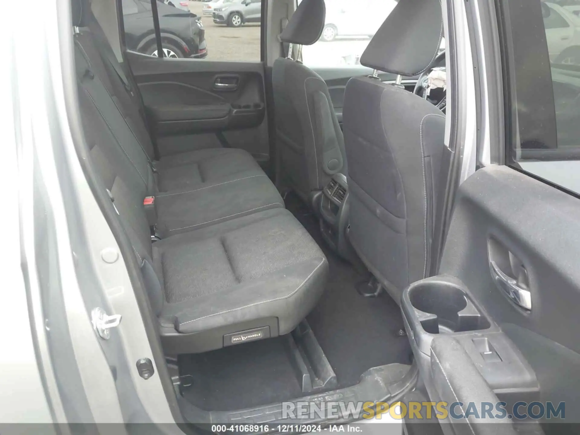 8 Photograph of a damaged car 5FPYK3F16PB049866 HONDA RIDGELINE 2023