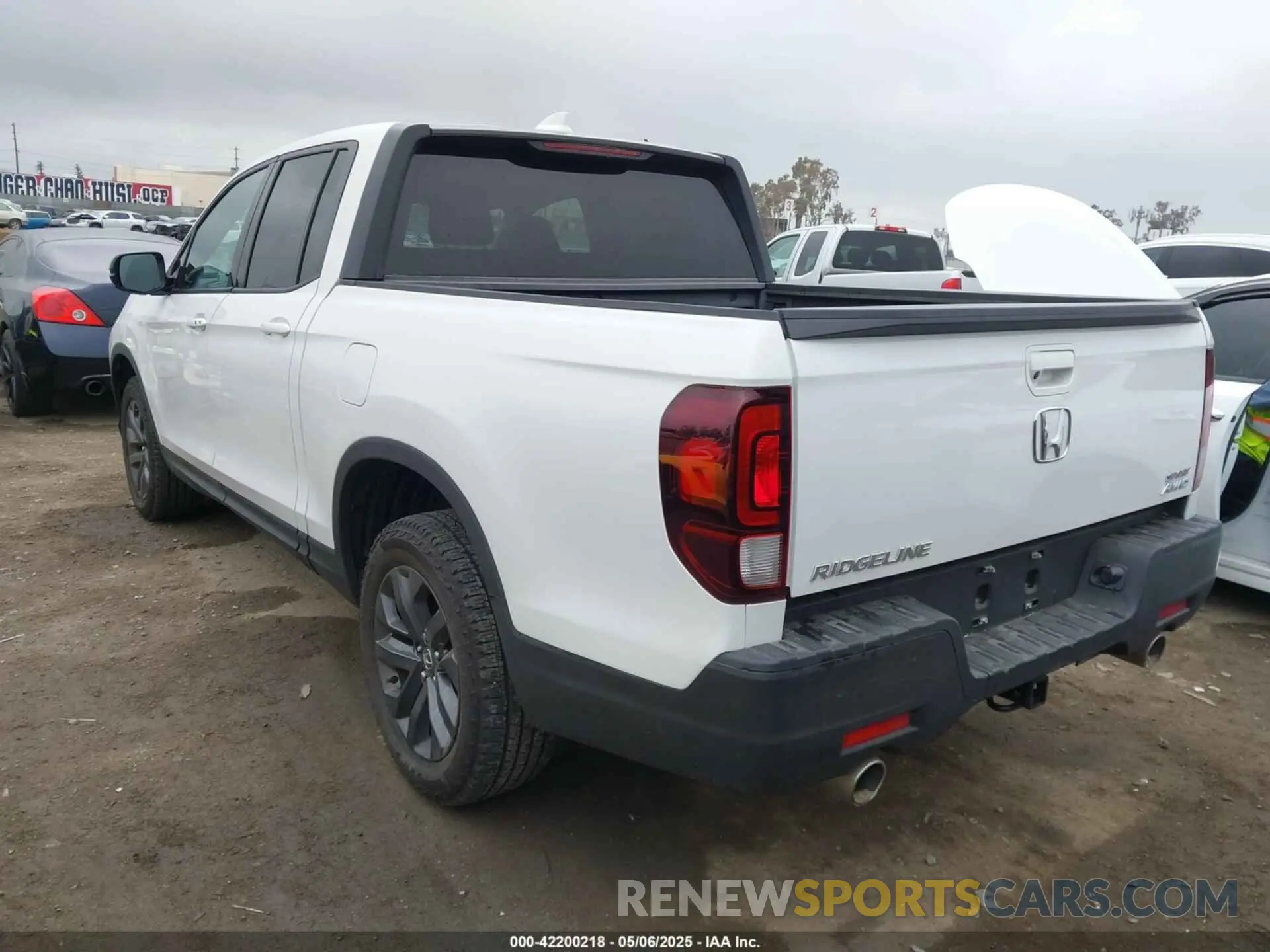 3 Photograph of a damaged car 5FPYK3F19PB057816 HONDA RIDGELINE 2023