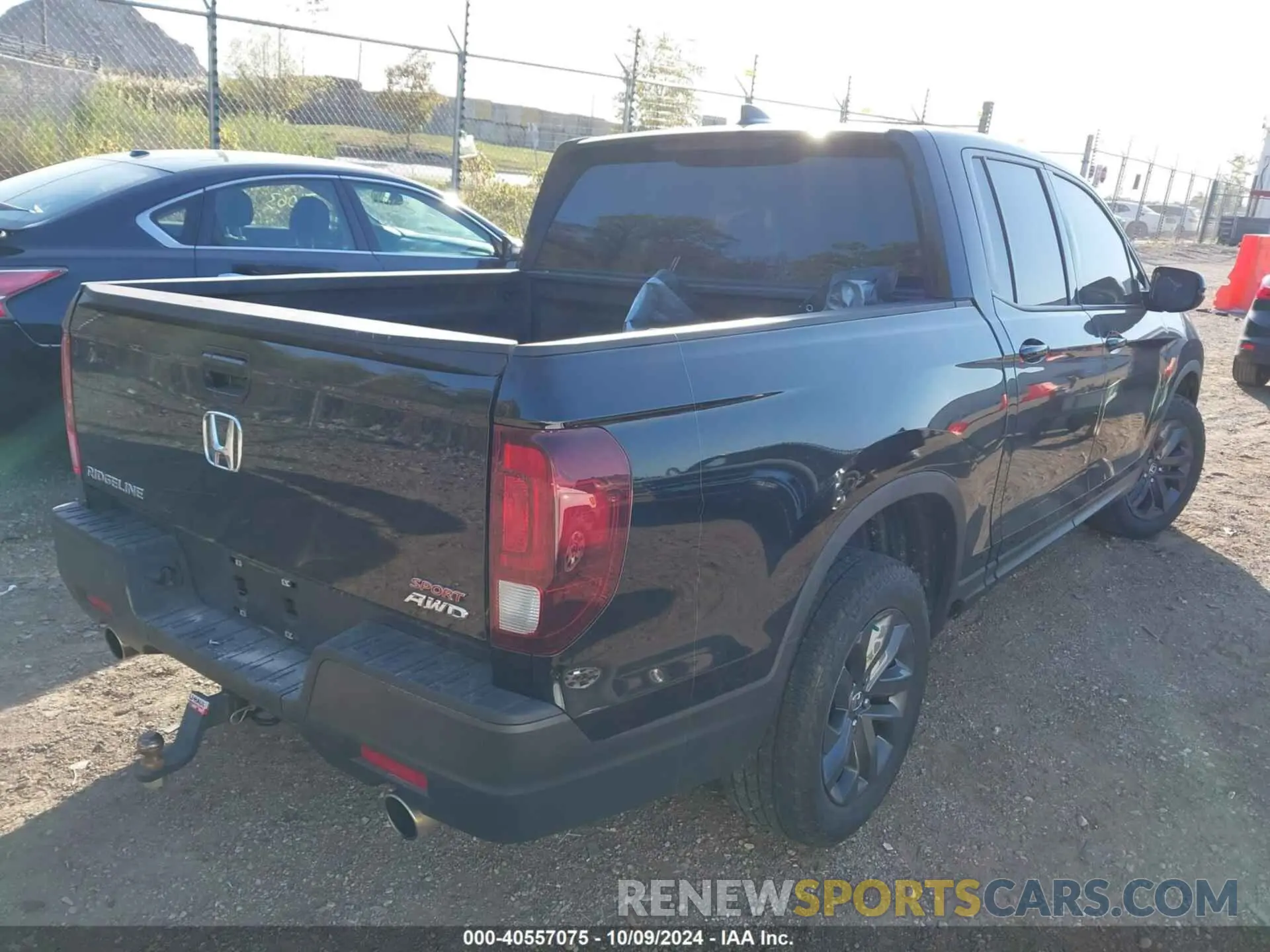4 Photograph of a damaged car 5FPYK3F1XPB033766 HONDA RIDGELINE 2023