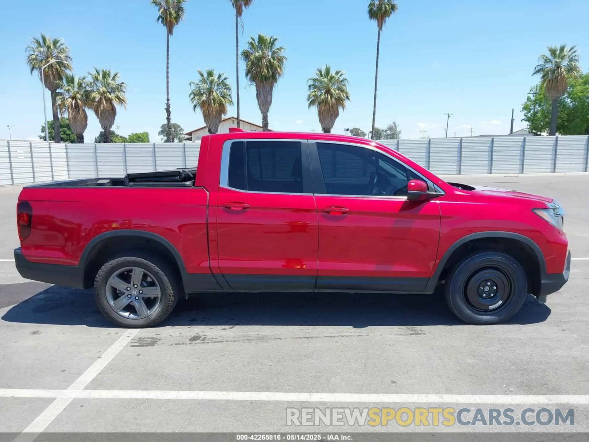 14 Photograph of a damaged car 5FPYK3F50PB034508 HONDA RIDGELINE 2023