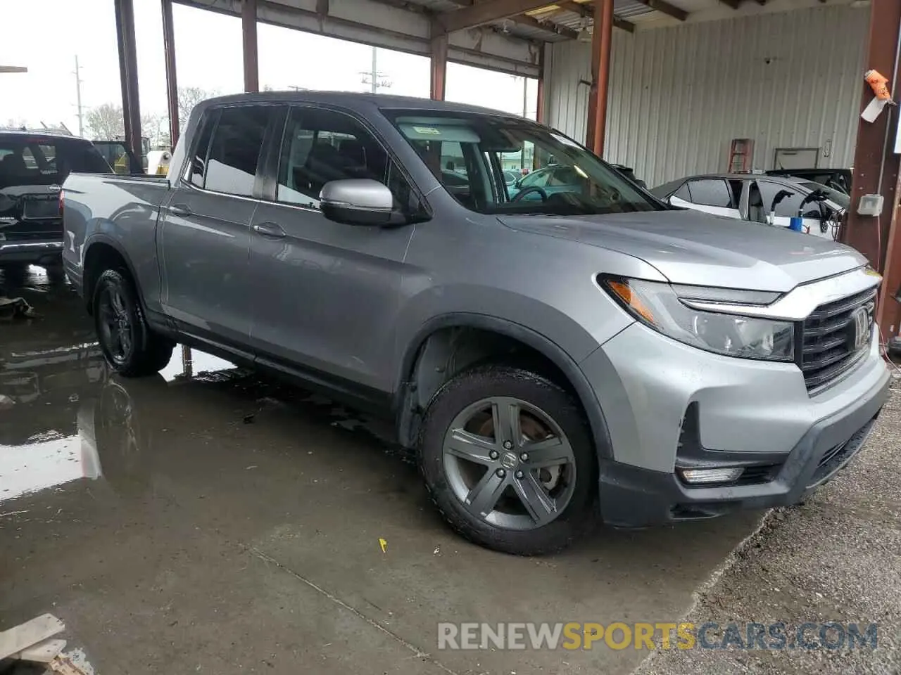 4 Photograph of a damaged car 5FPYK3F51PB002327 HONDA RIDGELINE 2023