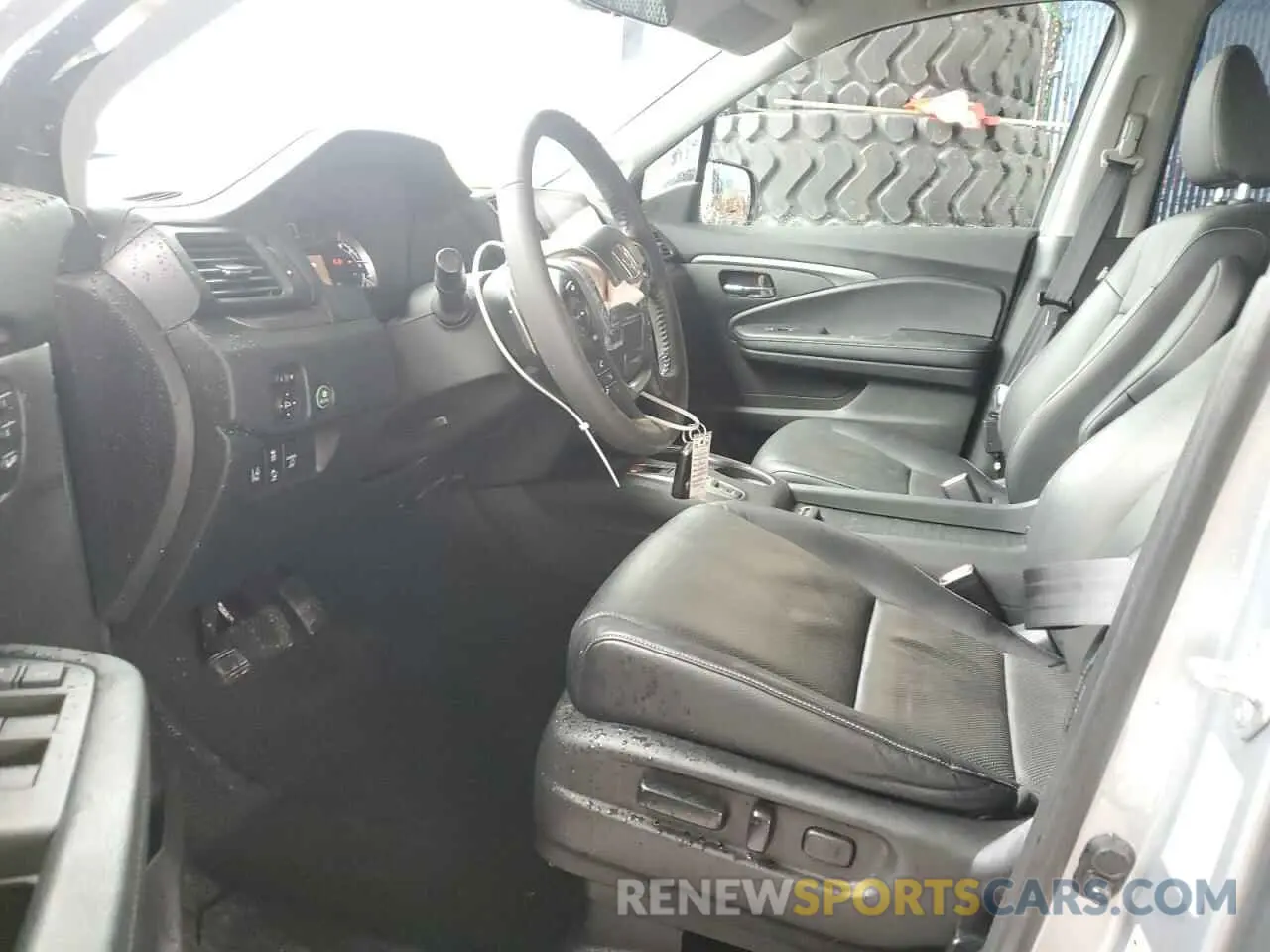 7 Photograph of a damaged car 5FPYK3F51PB002327 HONDA RIDGELINE 2023