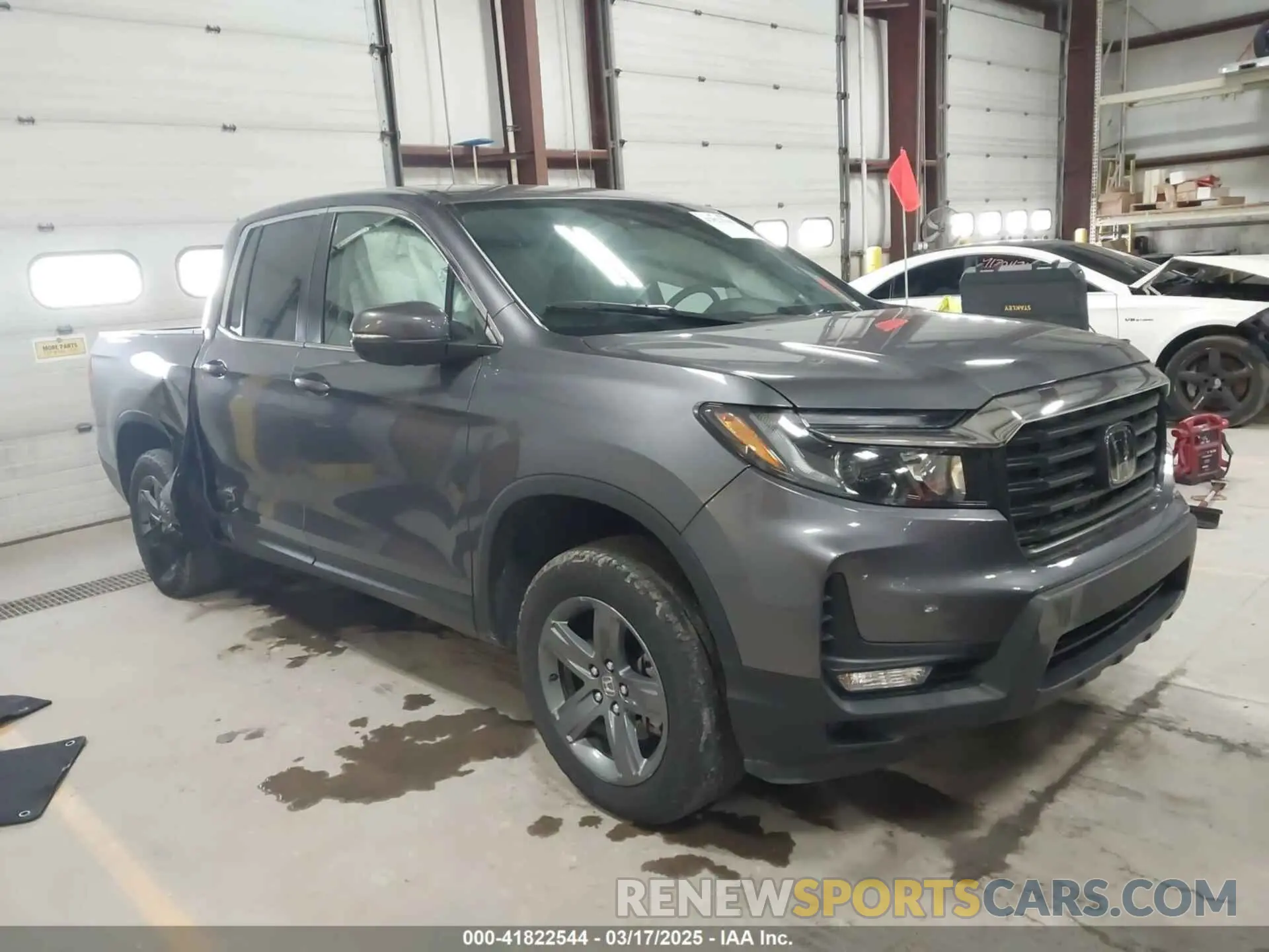 1 Photograph of a damaged car 5FPYK3F53PB008033 HONDA RIDGELINE 2023