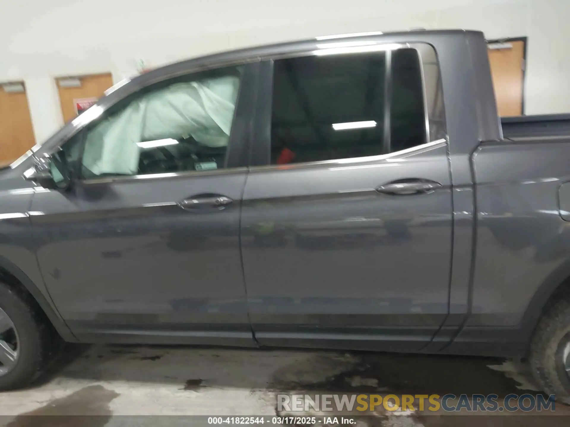 14 Photograph of a damaged car 5FPYK3F53PB008033 HONDA RIDGELINE 2023