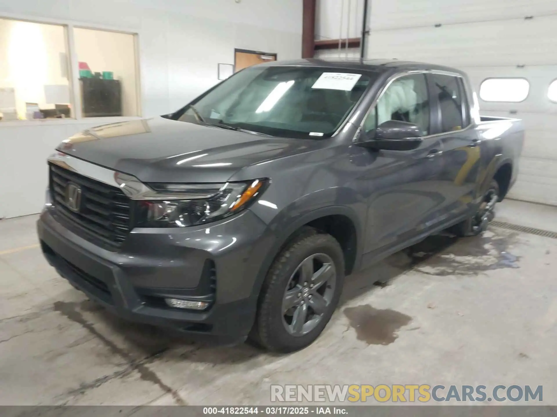 2 Photograph of a damaged car 5FPYK3F53PB008033 HONDA RIDGELINE 2023