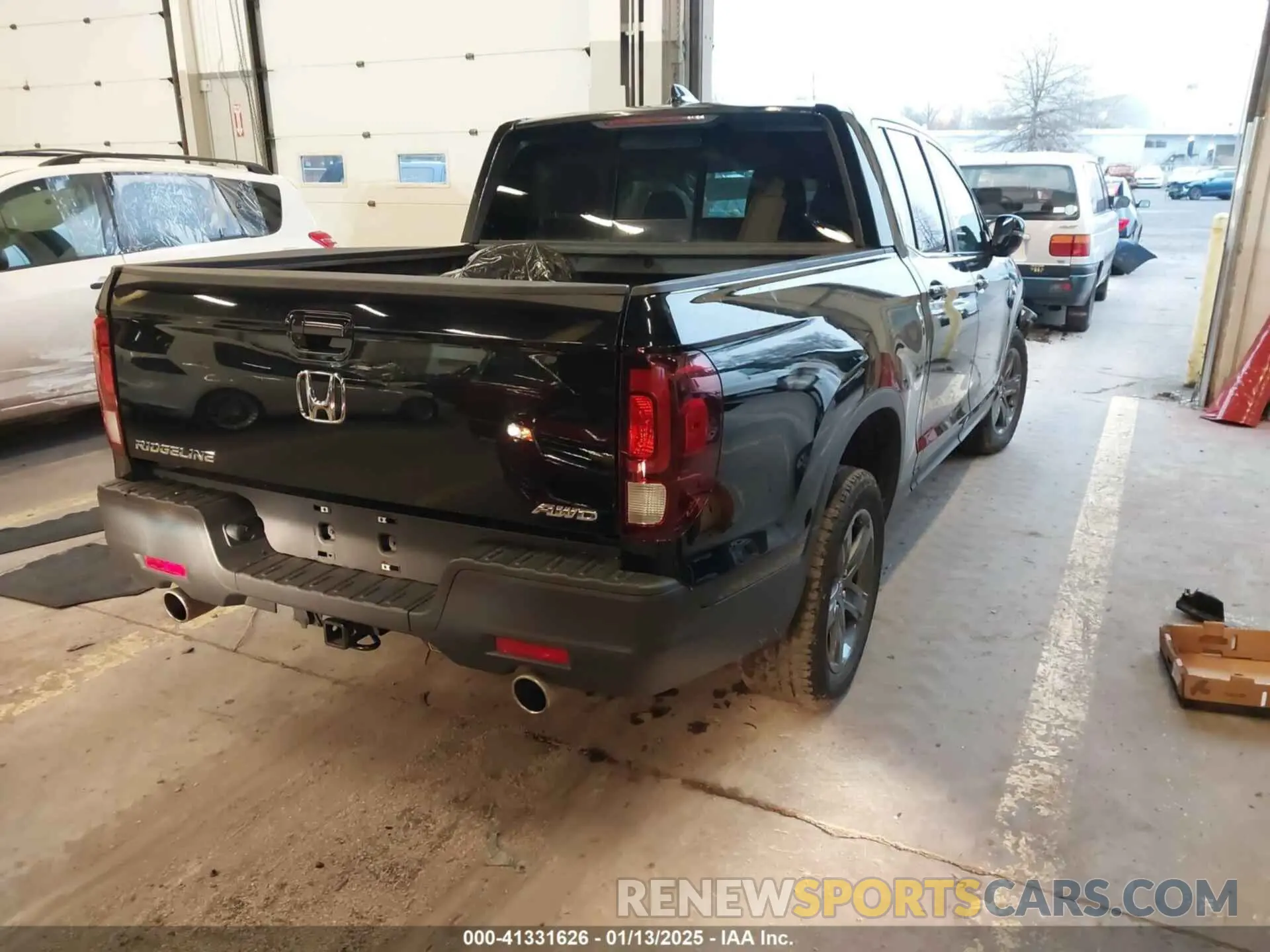 4 Photograph of a damaged car 5FPYK3F54PB017307 HONDA RIDGELINE 2023
