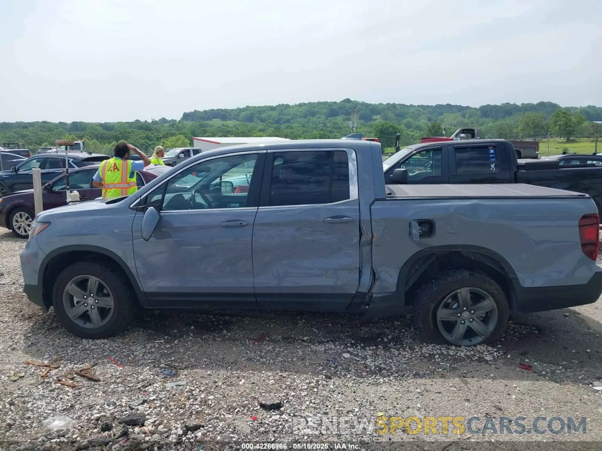 14 Photograph of a damaged car 5FPYK3F57PB056747 HONDA RIDGELINE 2023