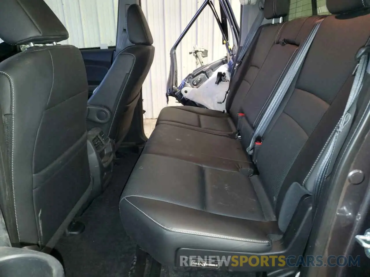 10 Photograph of a damaged car 5FPYK3F5XPB016047 HONDA RIDGELINE 2023