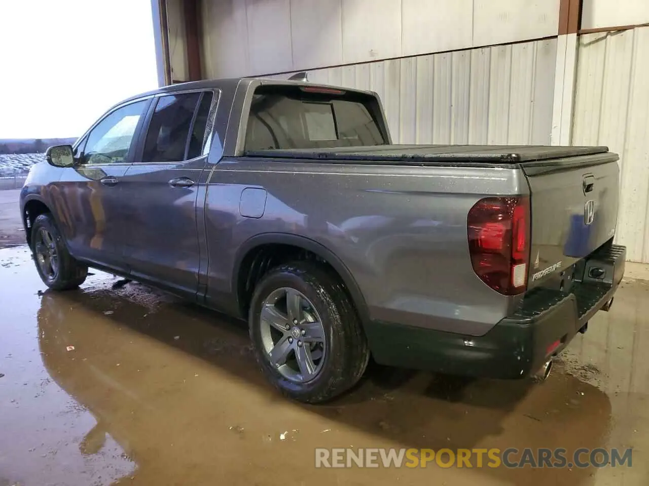 2 Photograph of a damaged car 5FPYK3F5XPB016047 HONDA RIDGELINE 2023