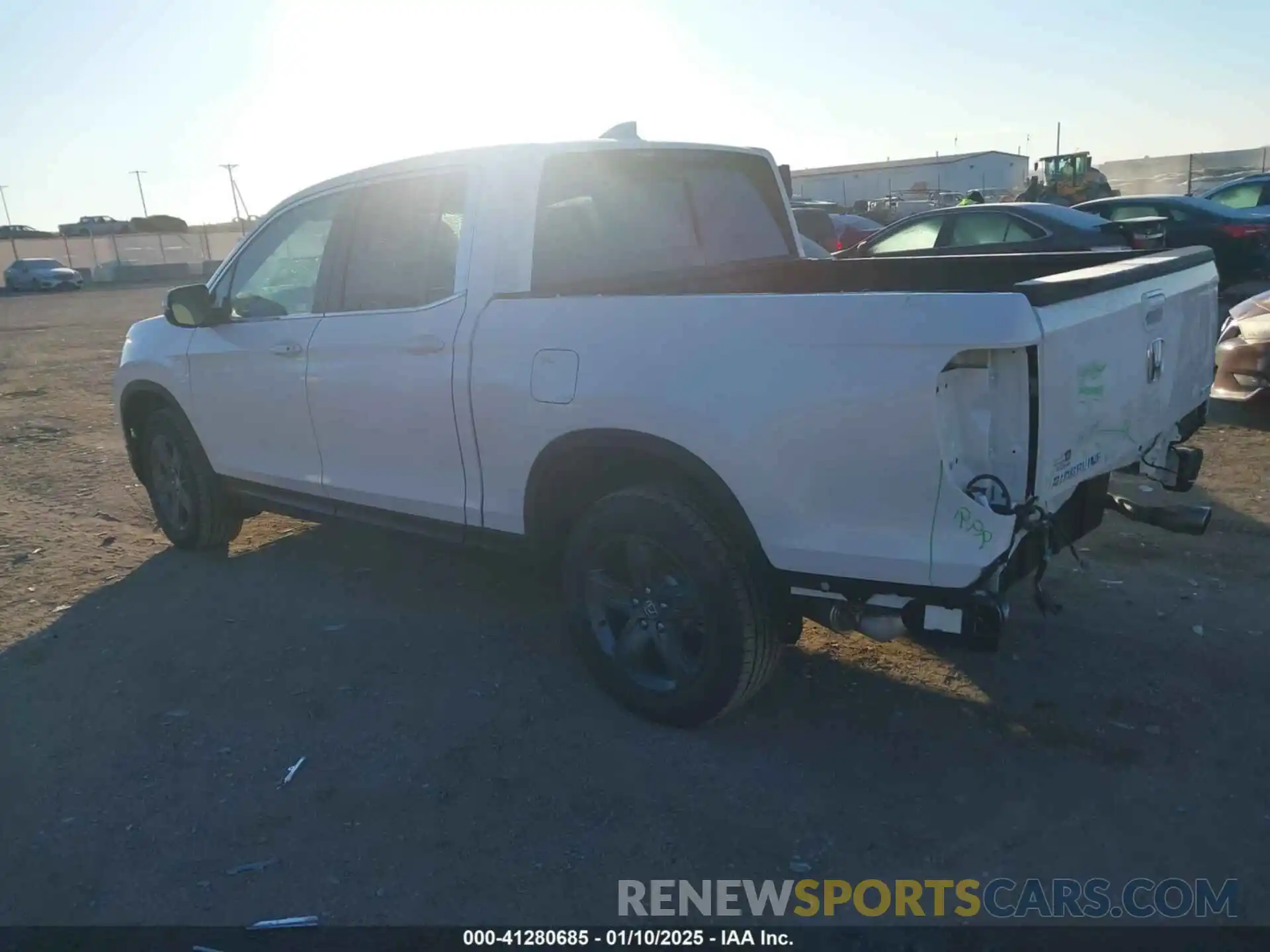 3 Photograph of a damaged car 5FPYK3F5XPB068729 HONDA RIDGELINE 2023