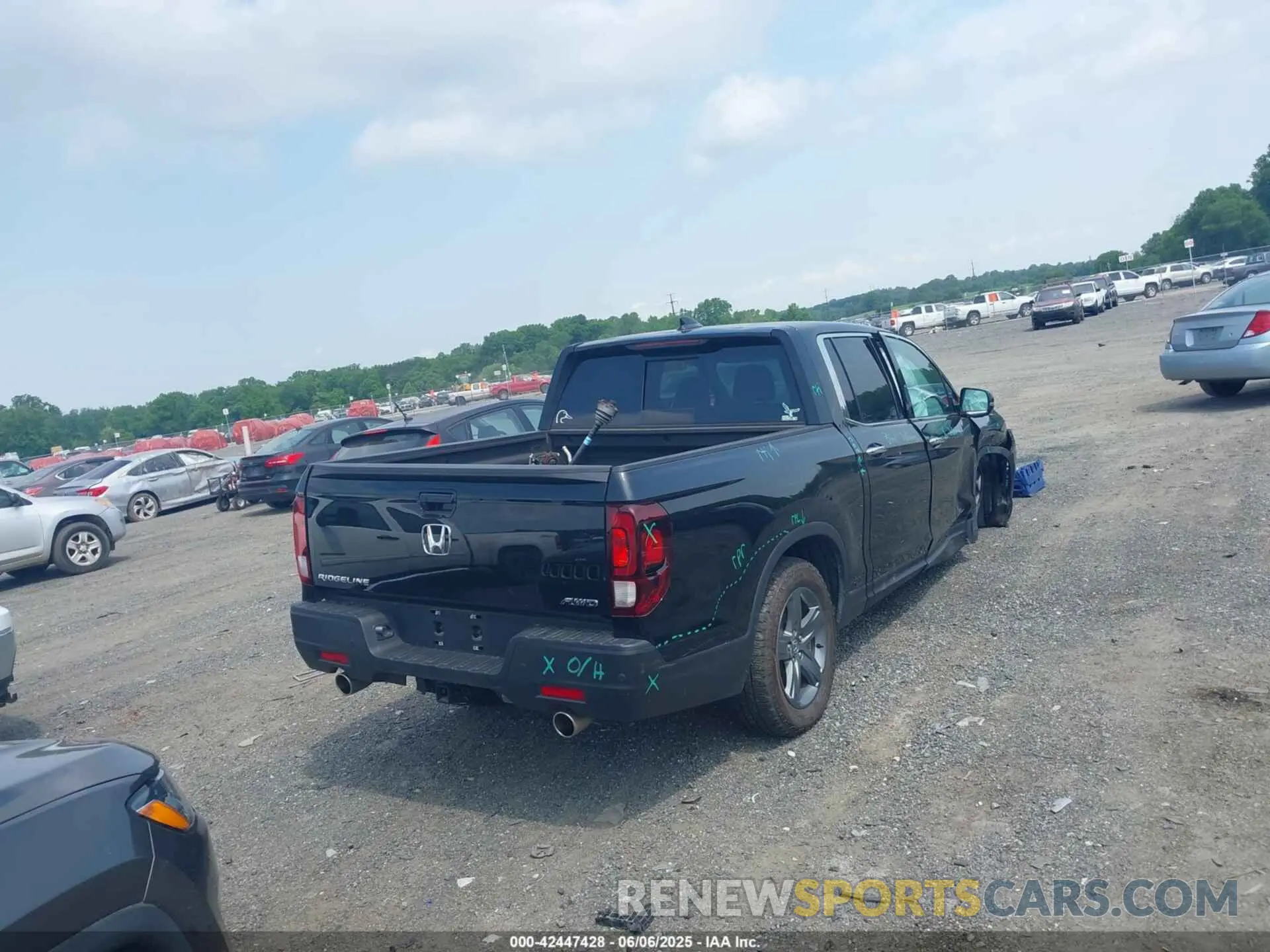 16 Photograph of a damaged car 5FPYK3F71PB022739 HONDA RIDGELINE 2023
