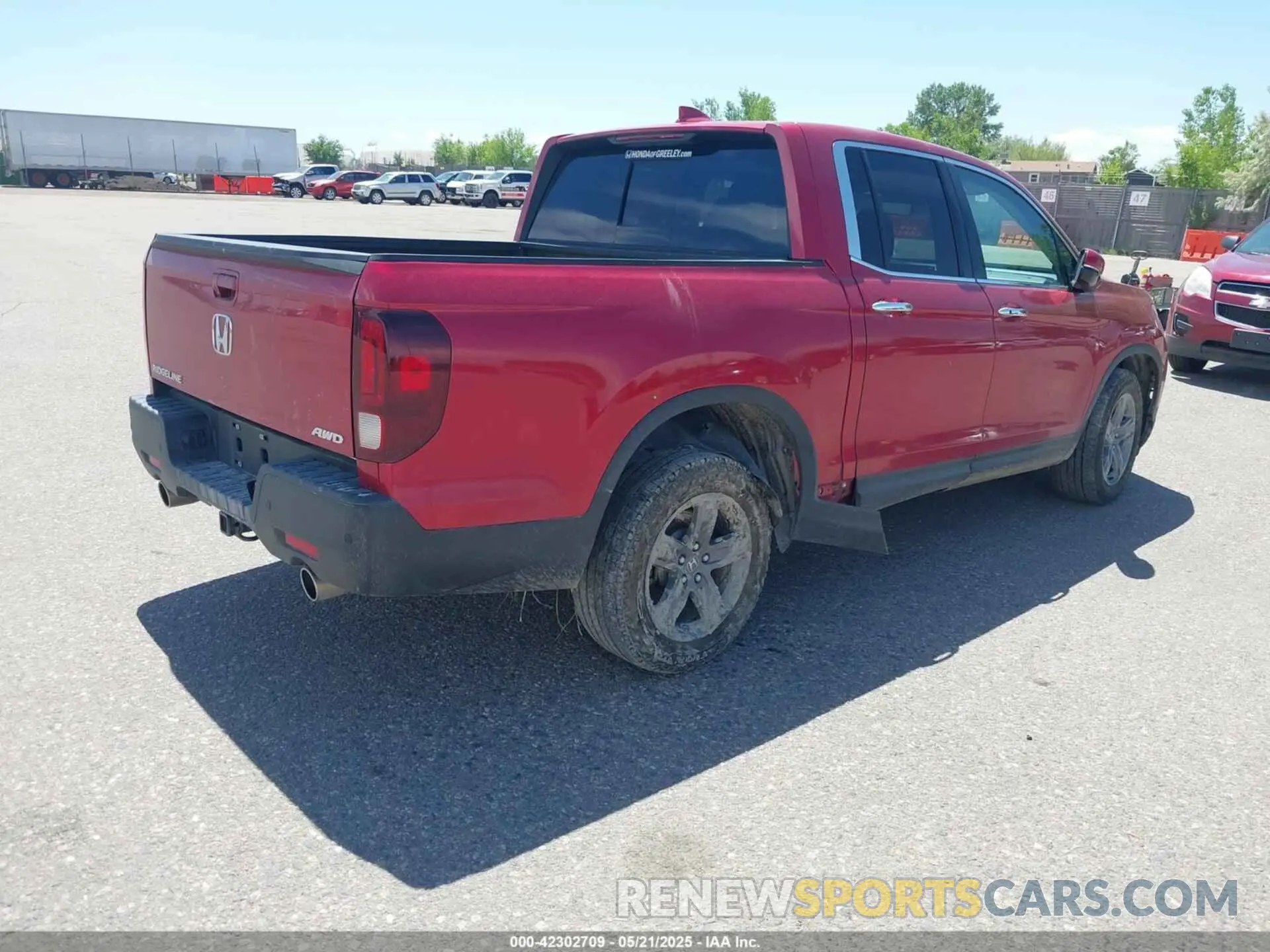 4 Photograph of a damaged car 5FPYK3F71PB034485 HONDA RIDGELINE 2023