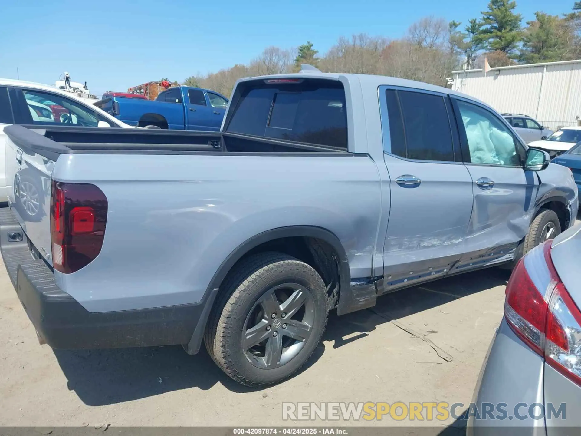 13 Photograph of a damaged car 5FPYK3F71PB060763 HONDA RIDGELINE 2023