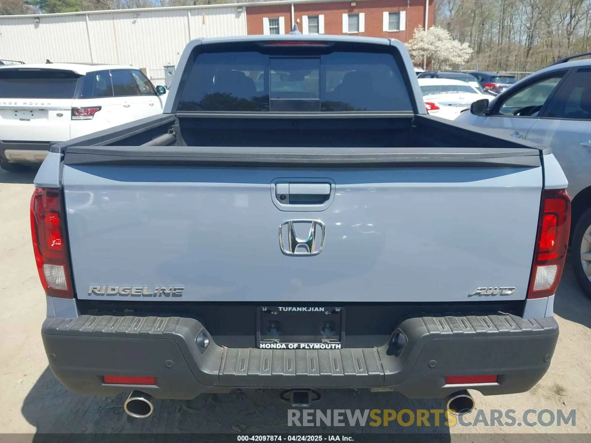 16 Photograph of a damaged car 5FPYK3F71PB060763 HONDA RIDGELINE 2023