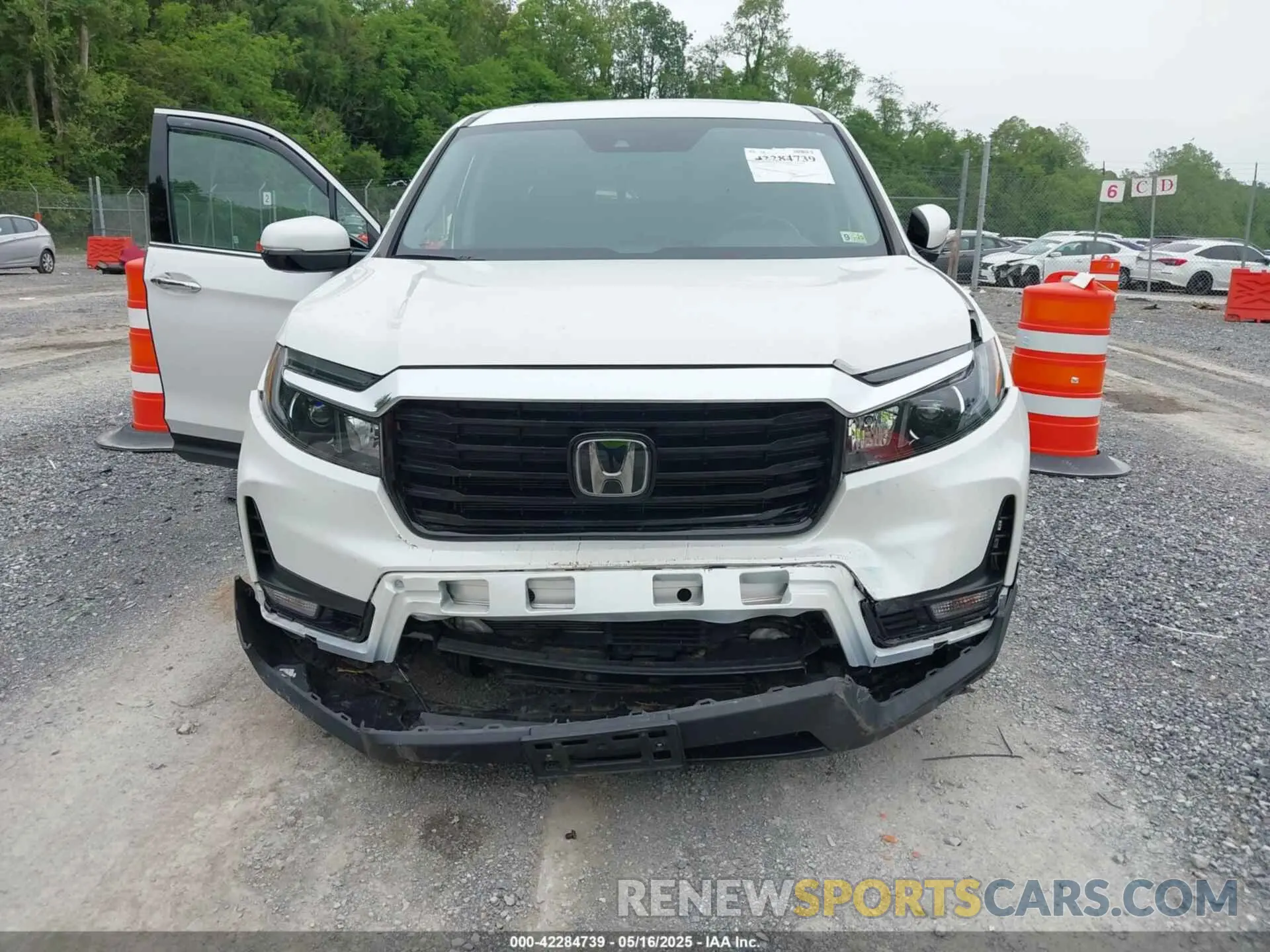 12 Photograph of a damaged car 5FPYK3F72PB031630 HONDA RIDGELINE 2023