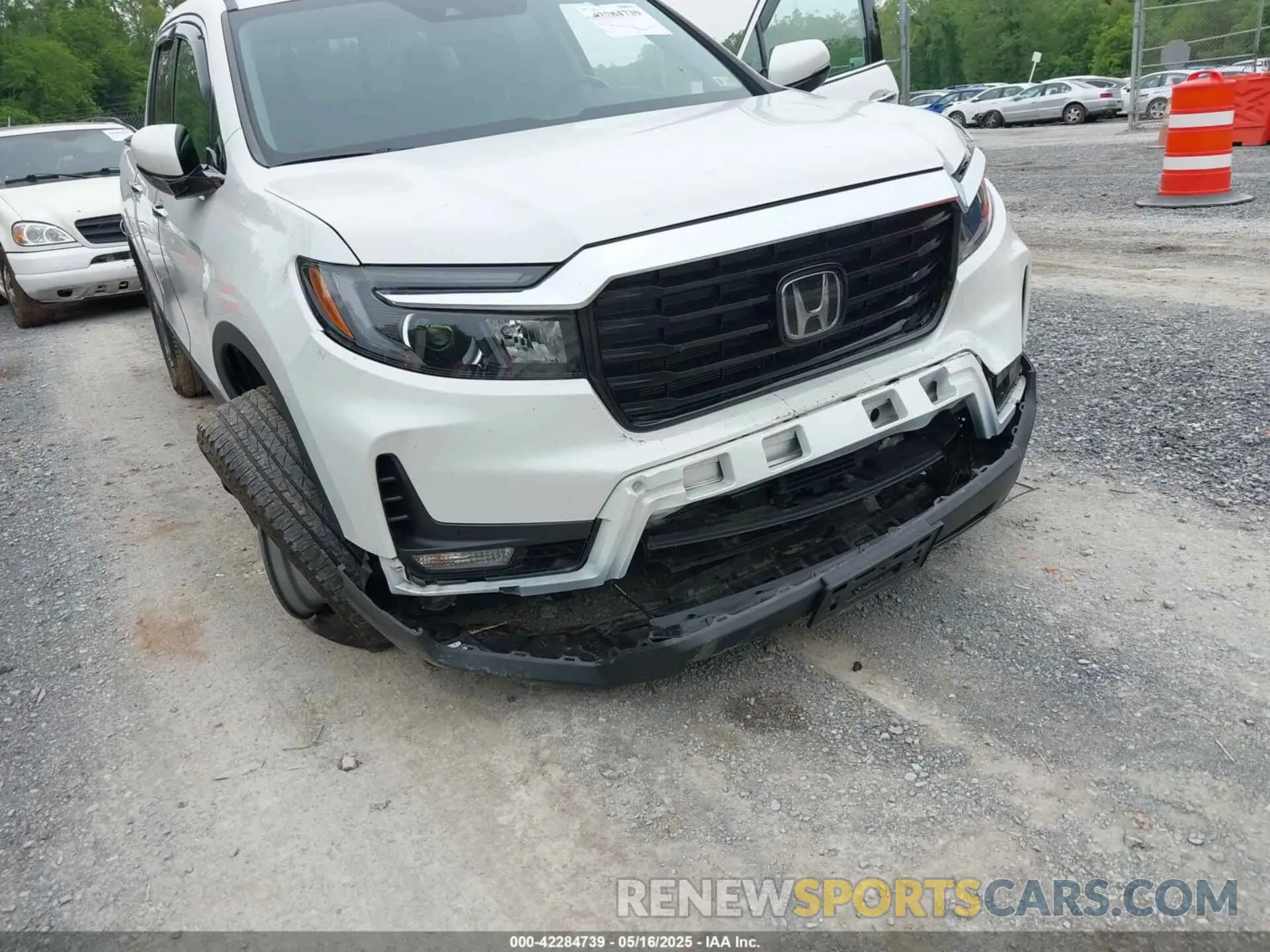 6 Photograph of a damaged car 5FPYK3F72PB031630 HONDA RIDGELINE 2023