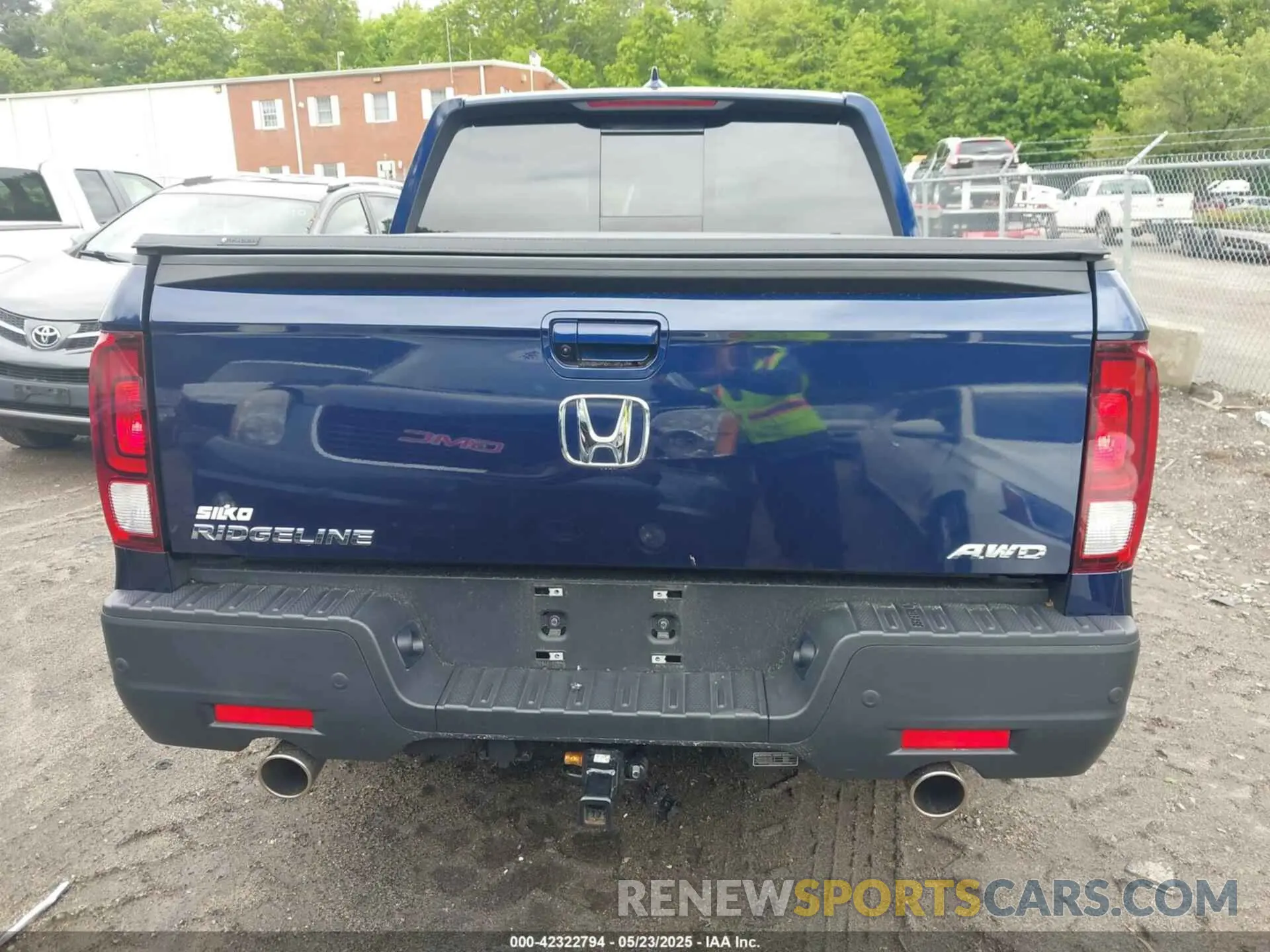 16 Photograph of a damaged car 5FPYK3F73PB047464 HONDA RIDGELINE 2023