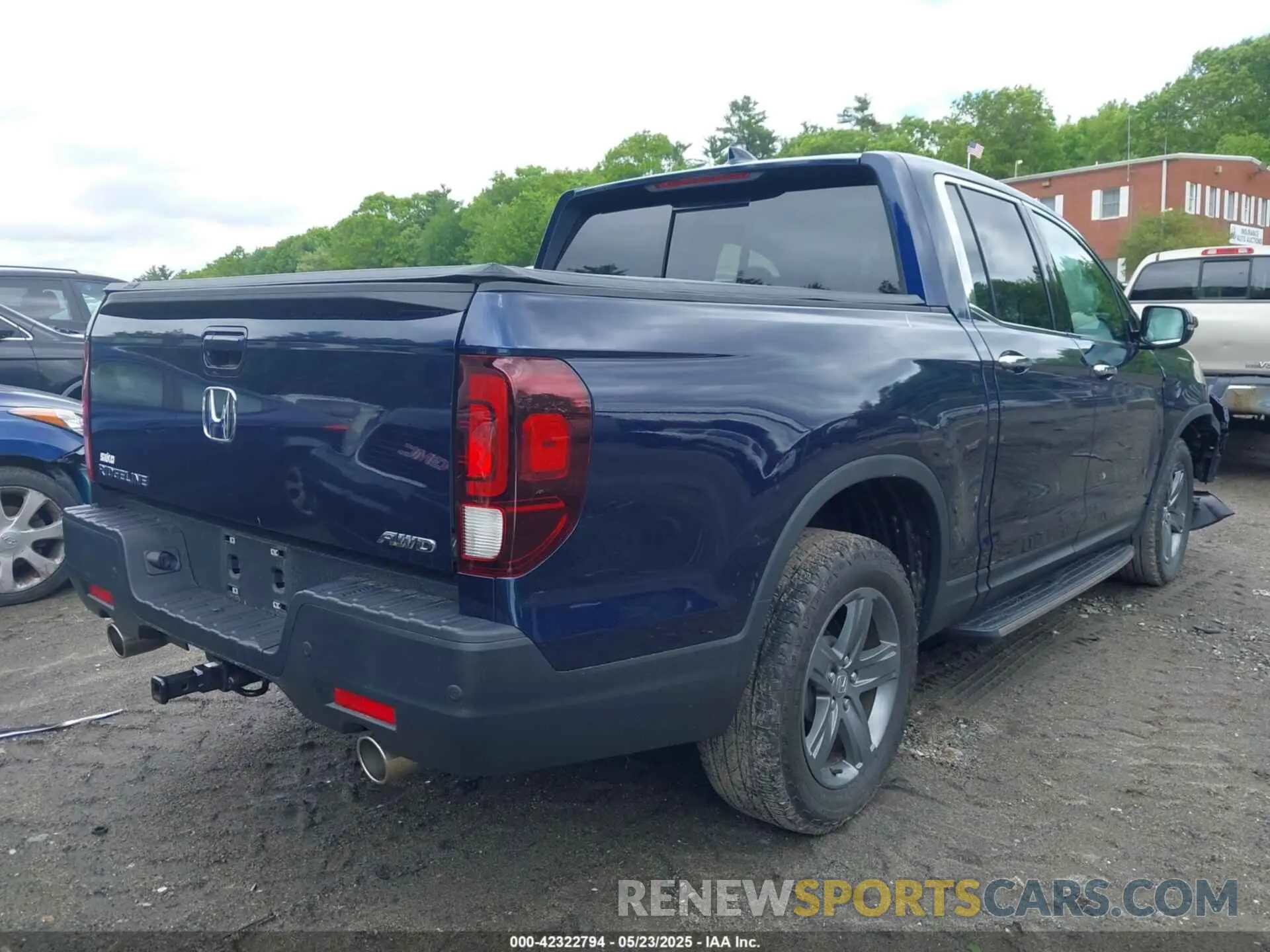 4 Photograph of a damaged car 5FPYK3F73PB047464 HONDA RIDGELINE 2023