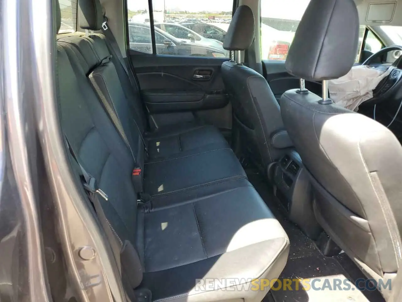 10 Photograph of a damaged car 5FPYK3F76PB003345 HONDA RIDGELINE 2023