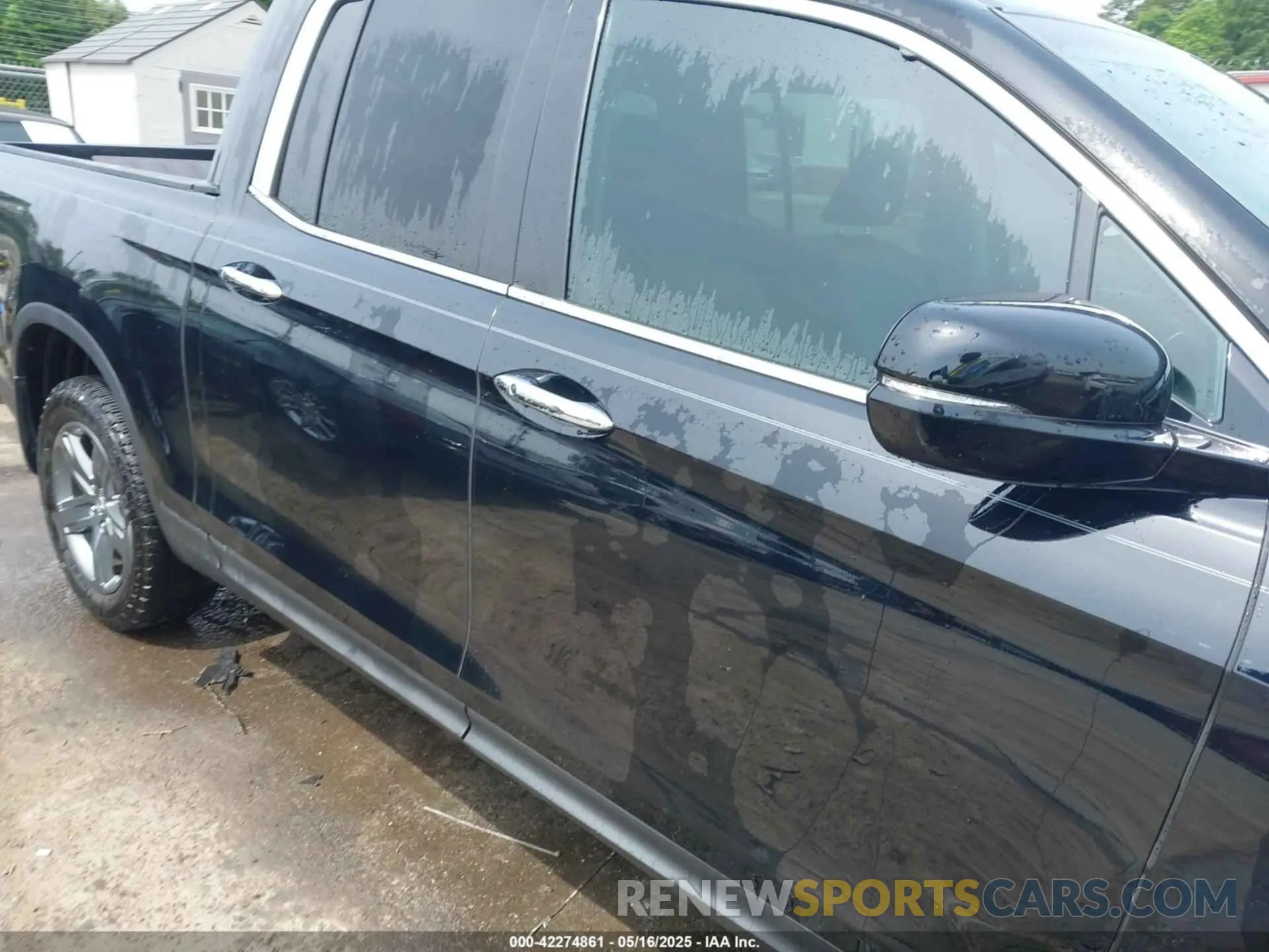 13 Photograph of a damaged car 5FPYK3F76PB042100 HONDA RIDGELINE 2023