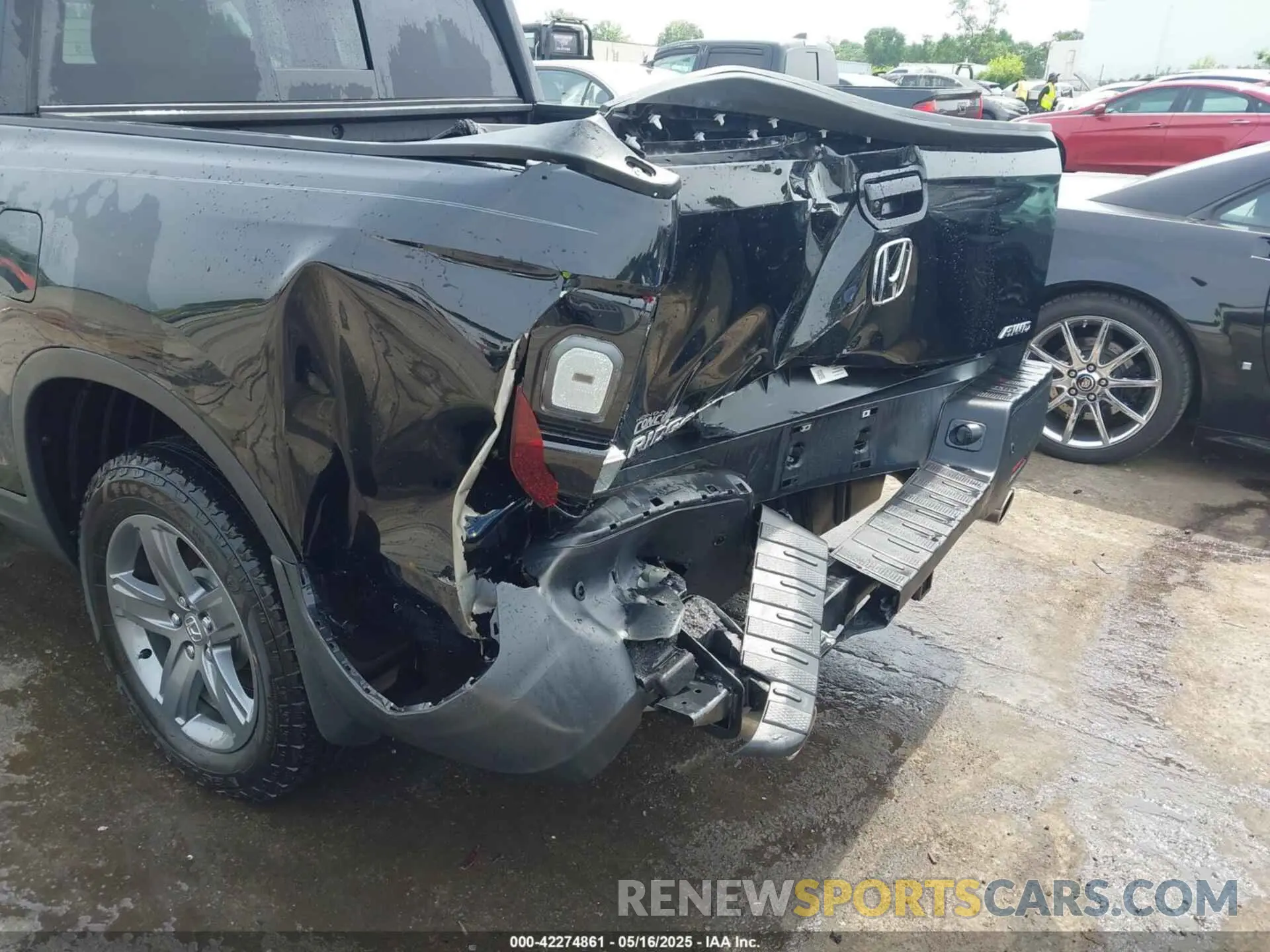 6 Photograph of a damaged car 5FPYK3F76PB042100 HONDA RIDGELINE 2023