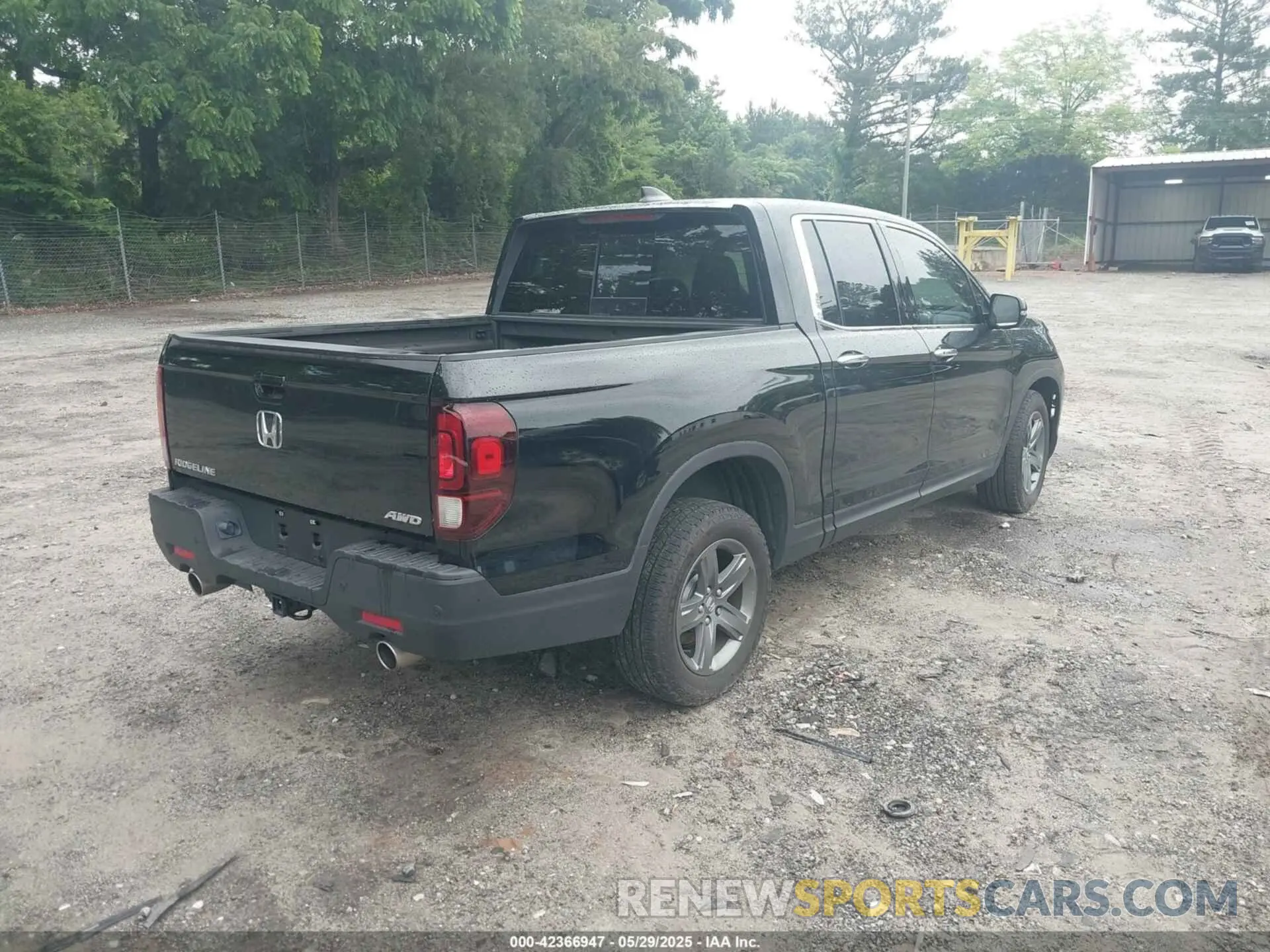 4 Photograph of a damaged car 5FPYK3F77PB052828 HONDA RIDGELINE 2023
