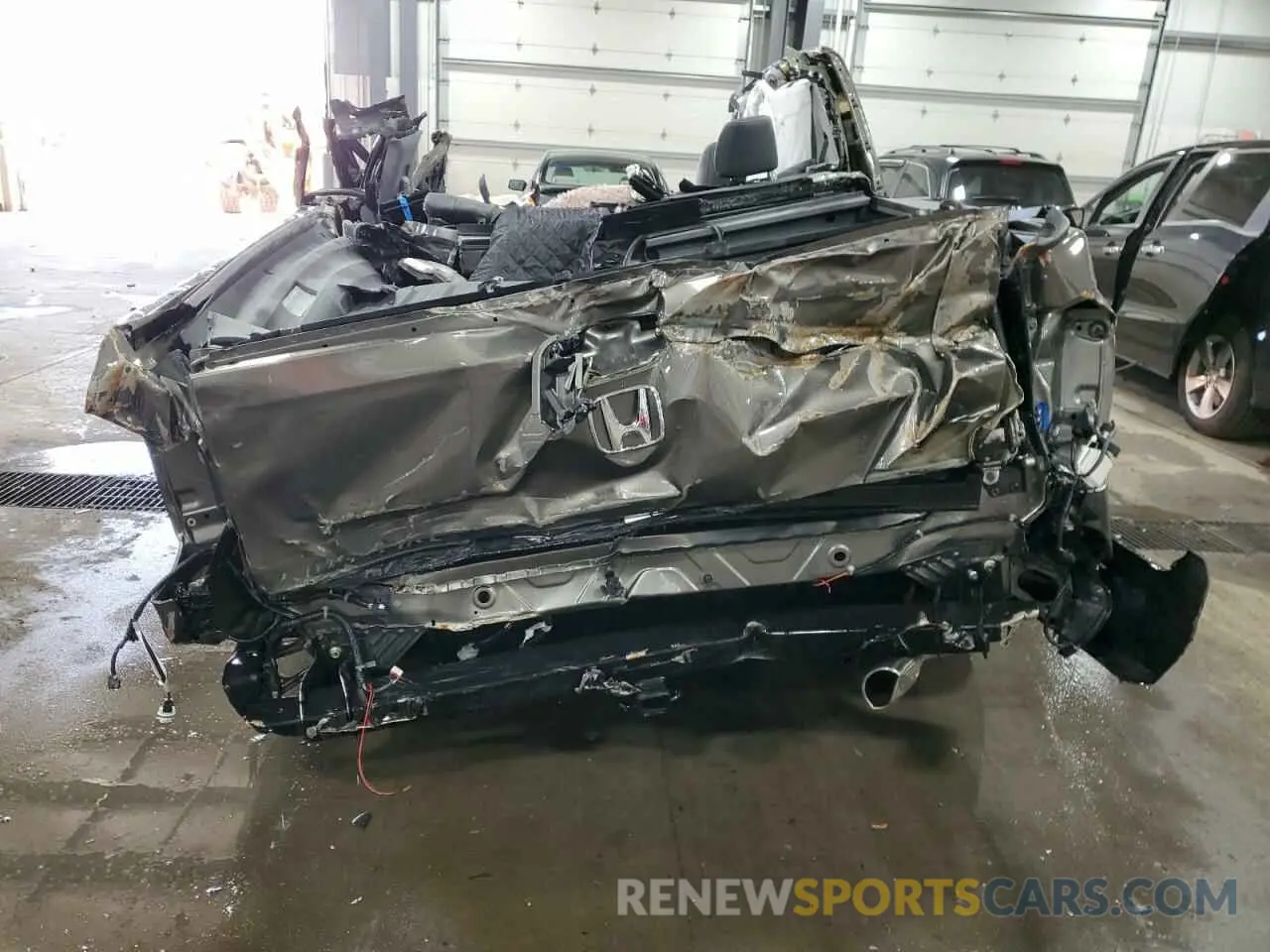 6 Photograph of a damaged car 5FPYK3F78PB021247 HONDA RIDGELINE 2023