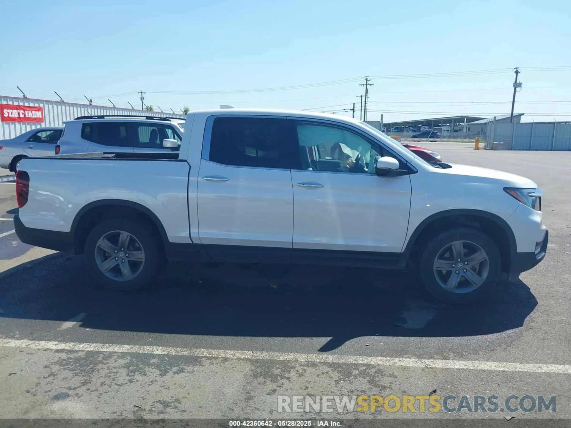 13 Photograph of a damaged car 5FPYK3F79PB051874 HONDA RIDGELINE 2023