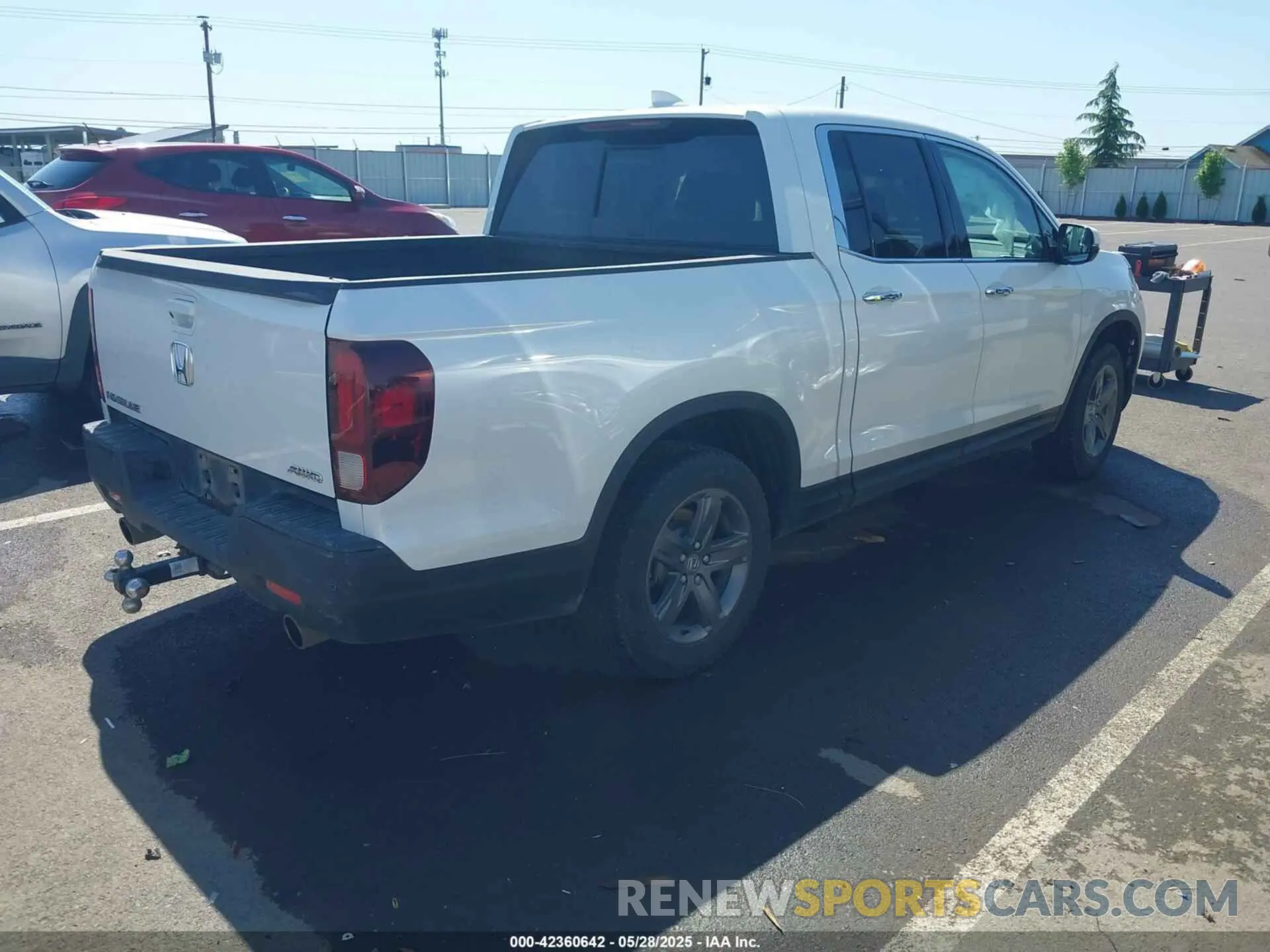 4 Photograph of a damaged car 5FPYK3F79PB051874 HONDA RIDGELINE 2023